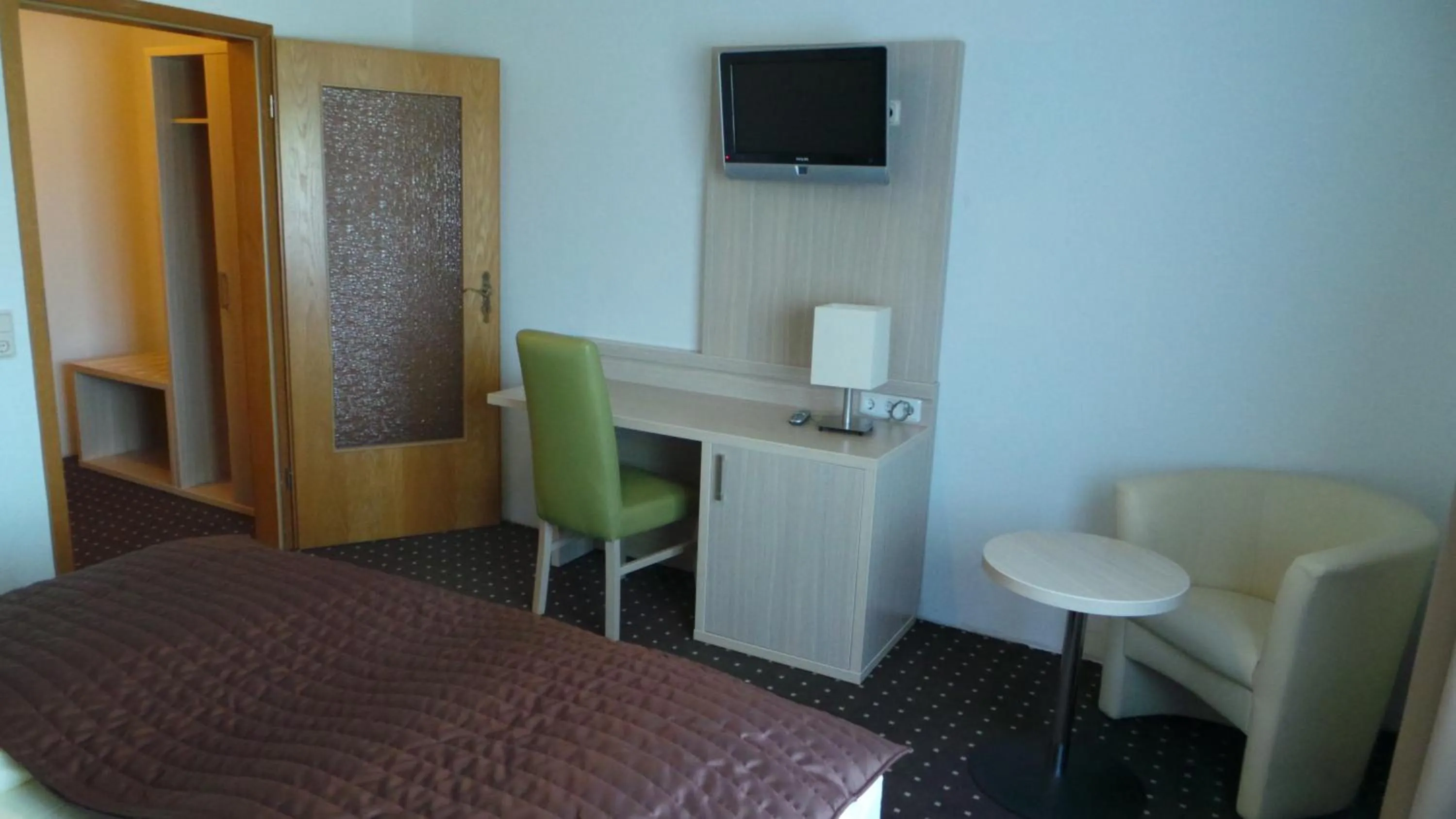 Seating area, Bed in Rhönblick Landhotel - Restaurant - Countrypub