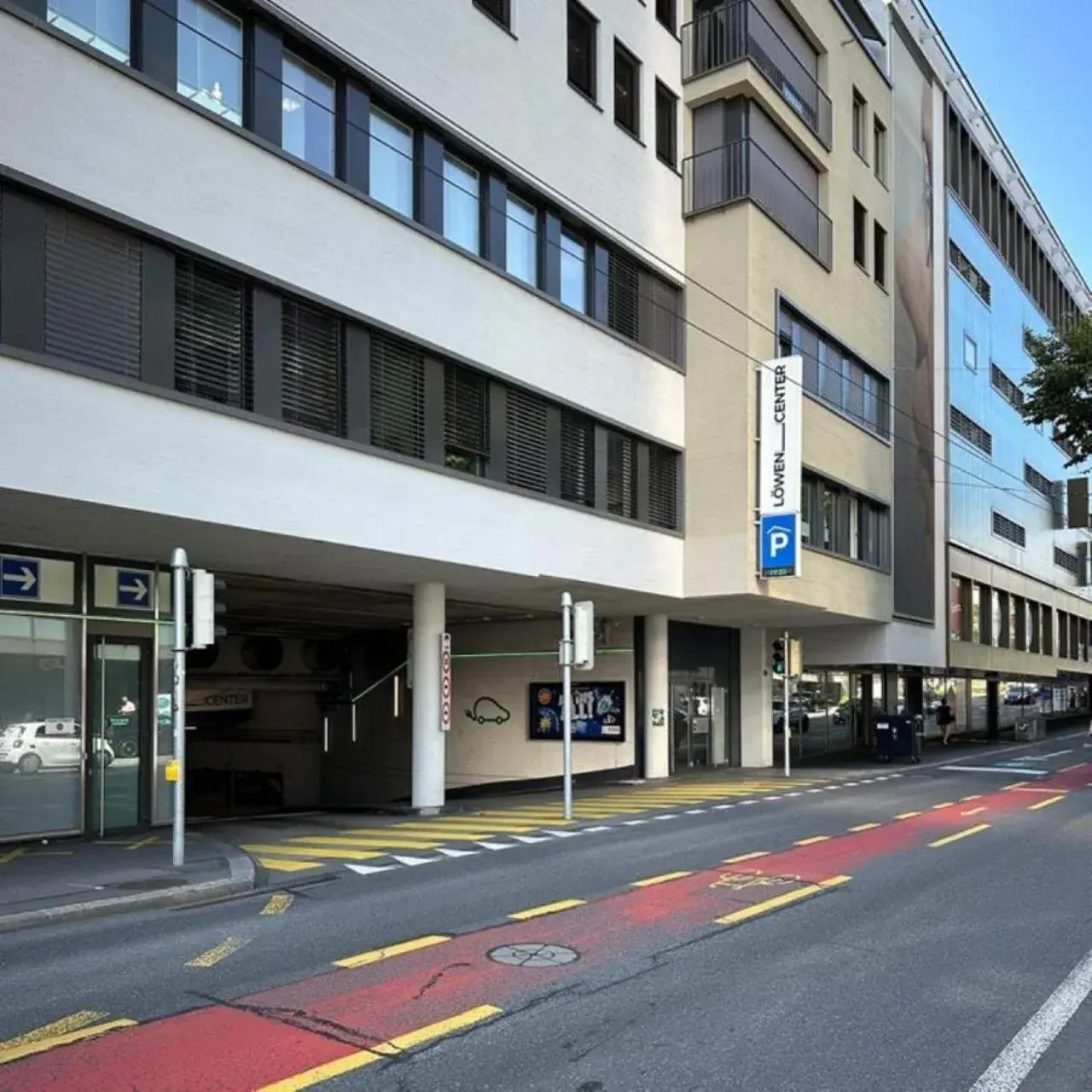 Property building in Hotel De la Paix Property building in Hotel De la Paix