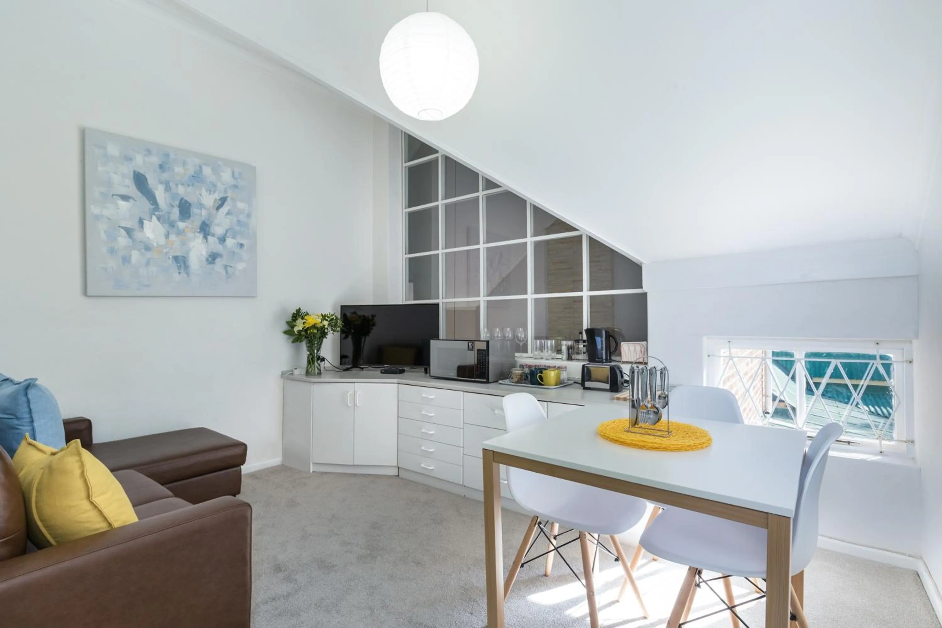 Living room in Rustic Manor Guest House