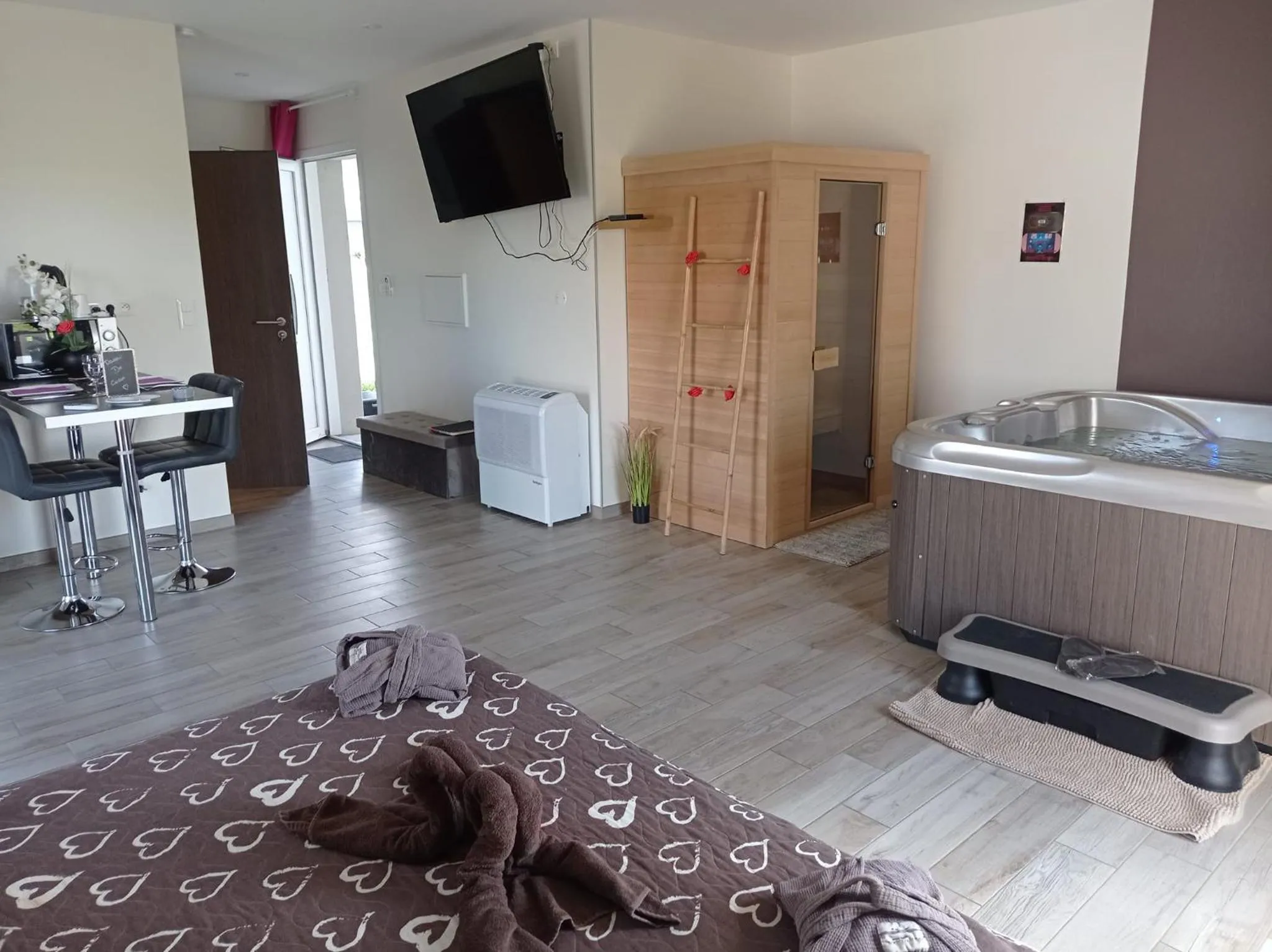 Bed in Paradis Secret Spa