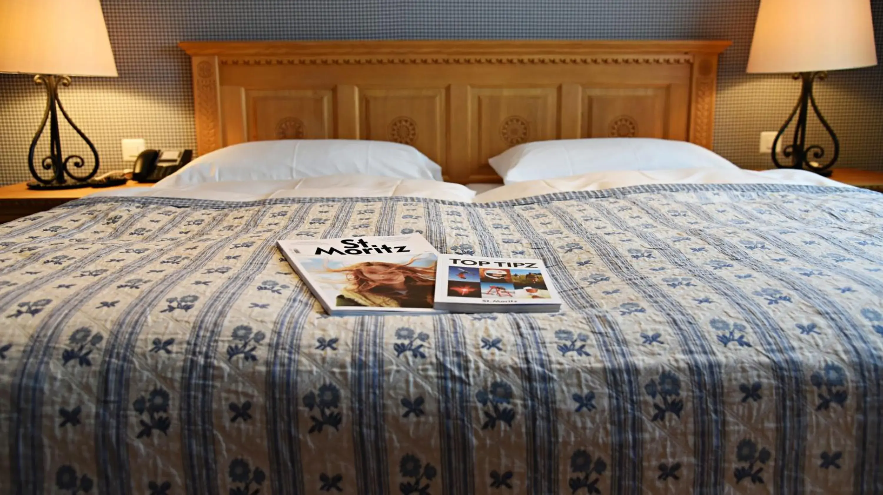 Bedroom, Bed in Crystal Hotel superior Bedroom, Bed in Crystal Hotel superior