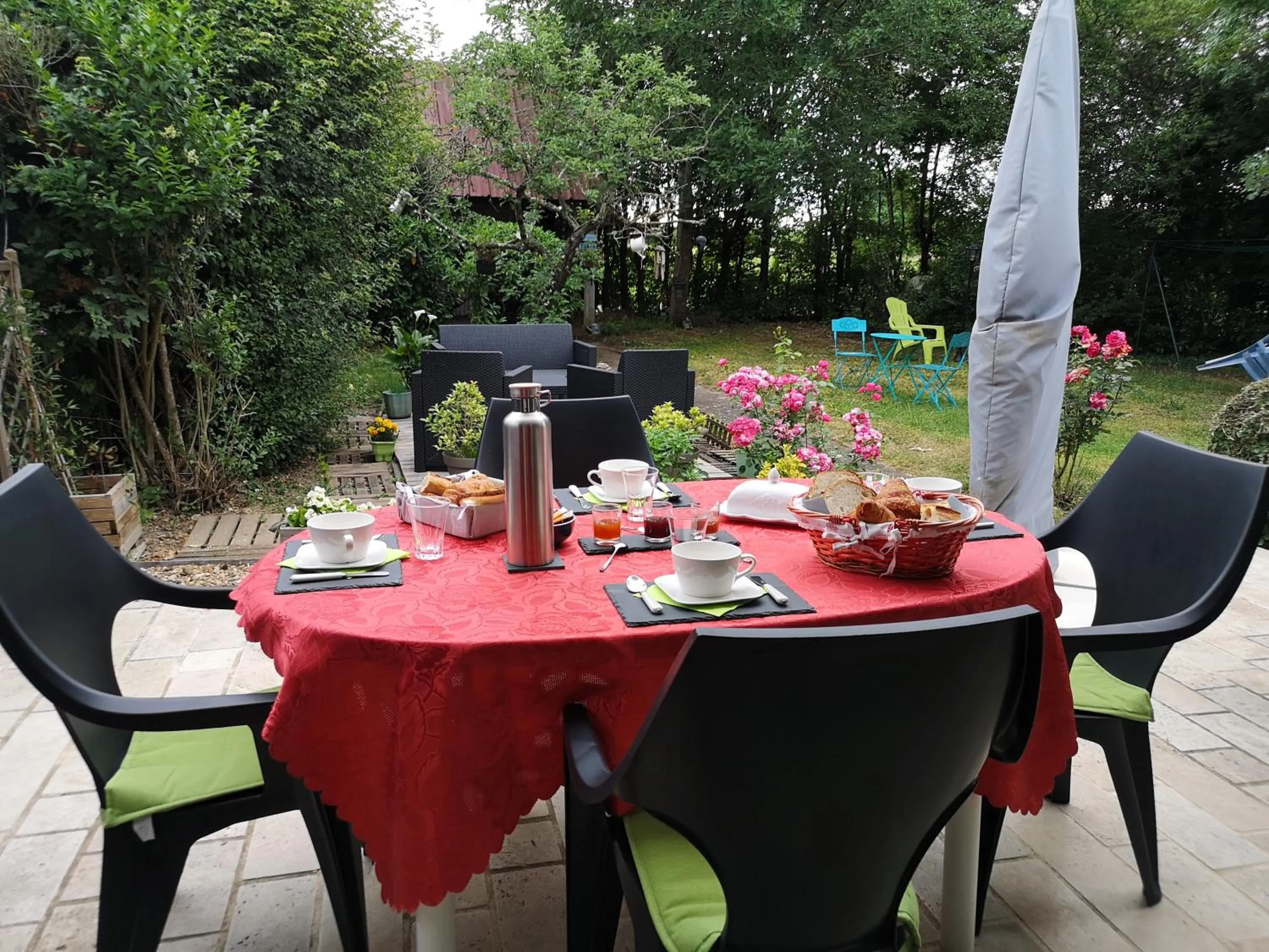 Les Eléphants bleus