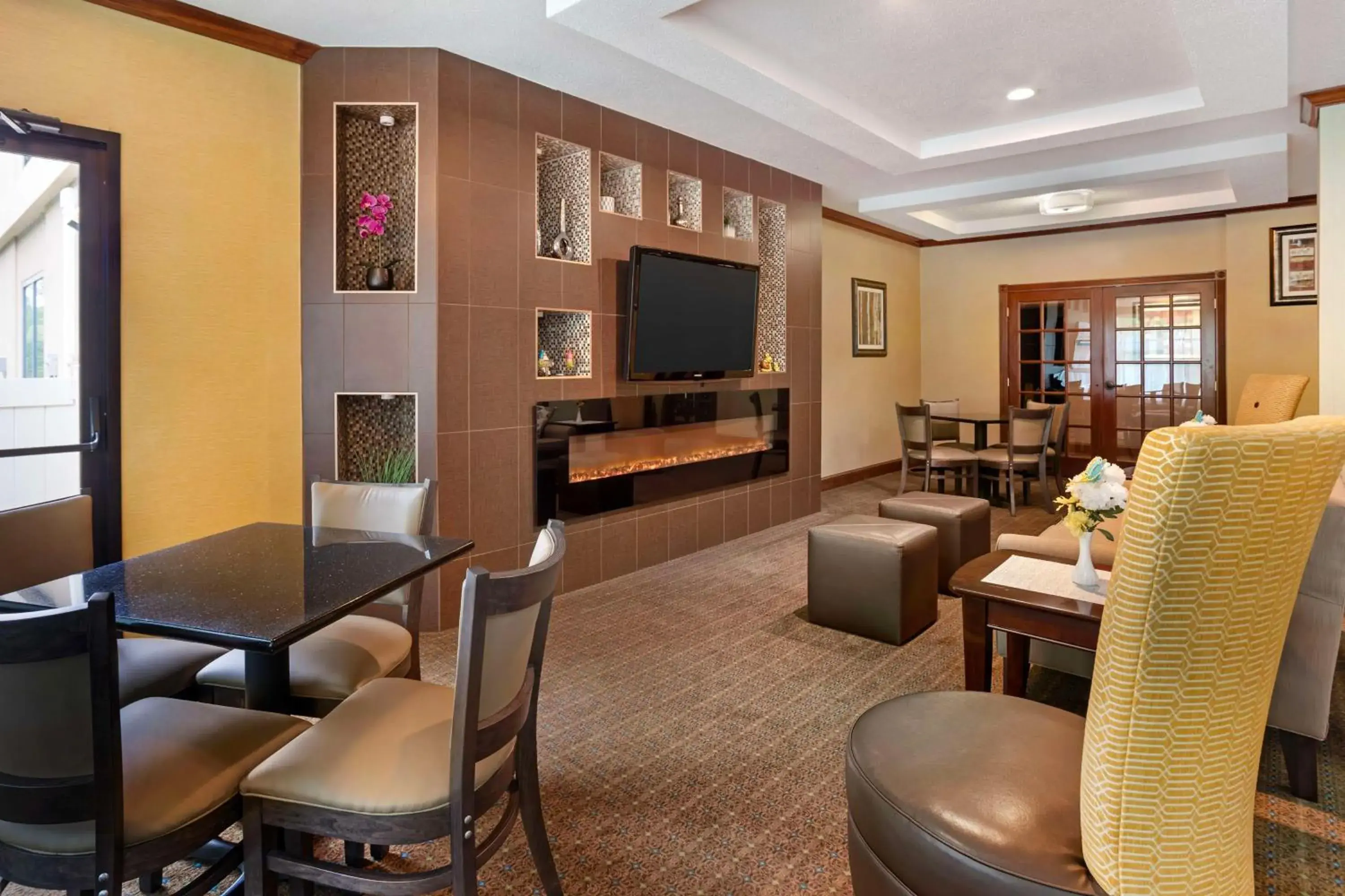 Breakfast in Best Western Plus Clearfield Breakfast in Best Western Plus Clearfield