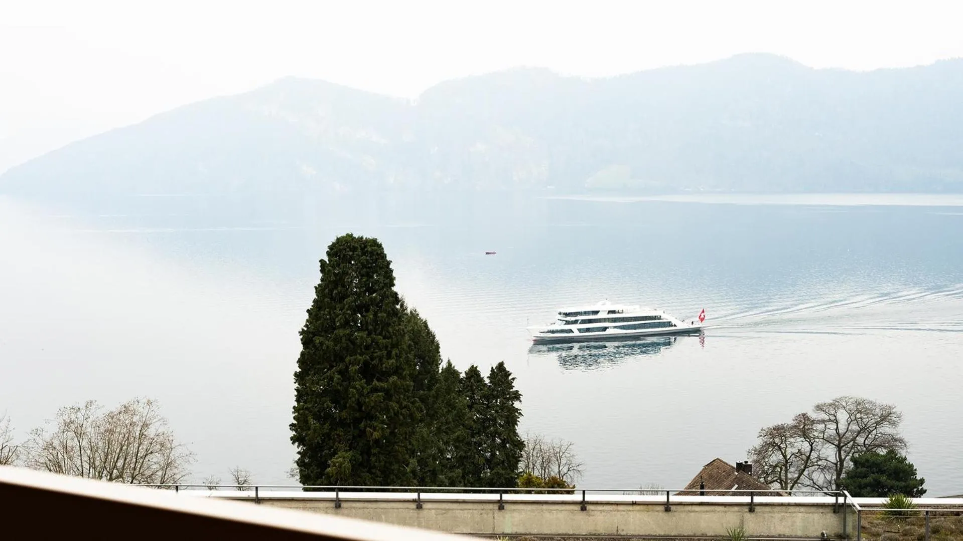 Property building in Alpenblick Weggis - Panorama & Alpen Chic Hotel