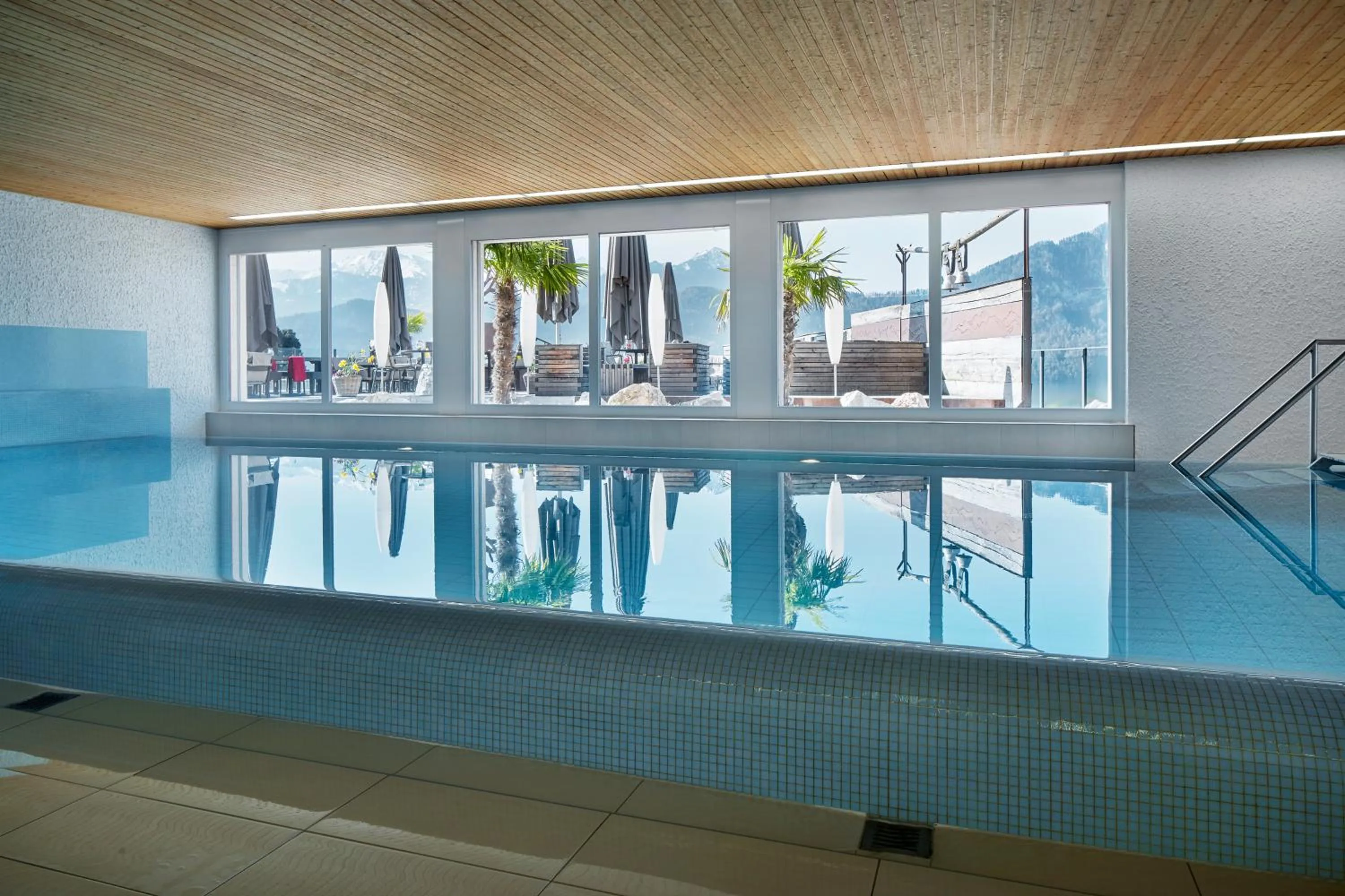 Swimming pool in Alpenblick Weggis - Panorama & Alpen Chic Hotel