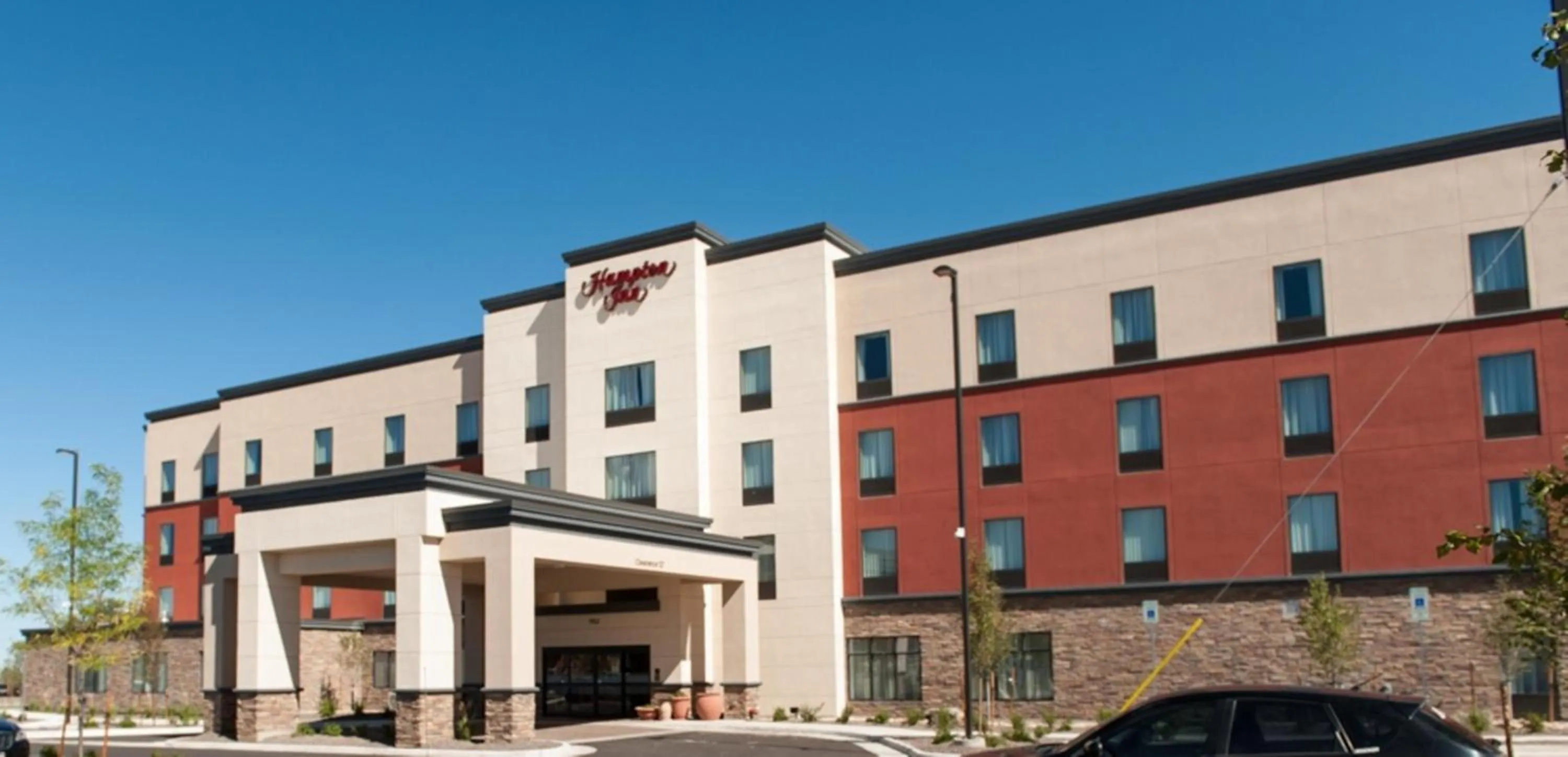 Property building in Hampton Inn by Hilton Fort Morgan