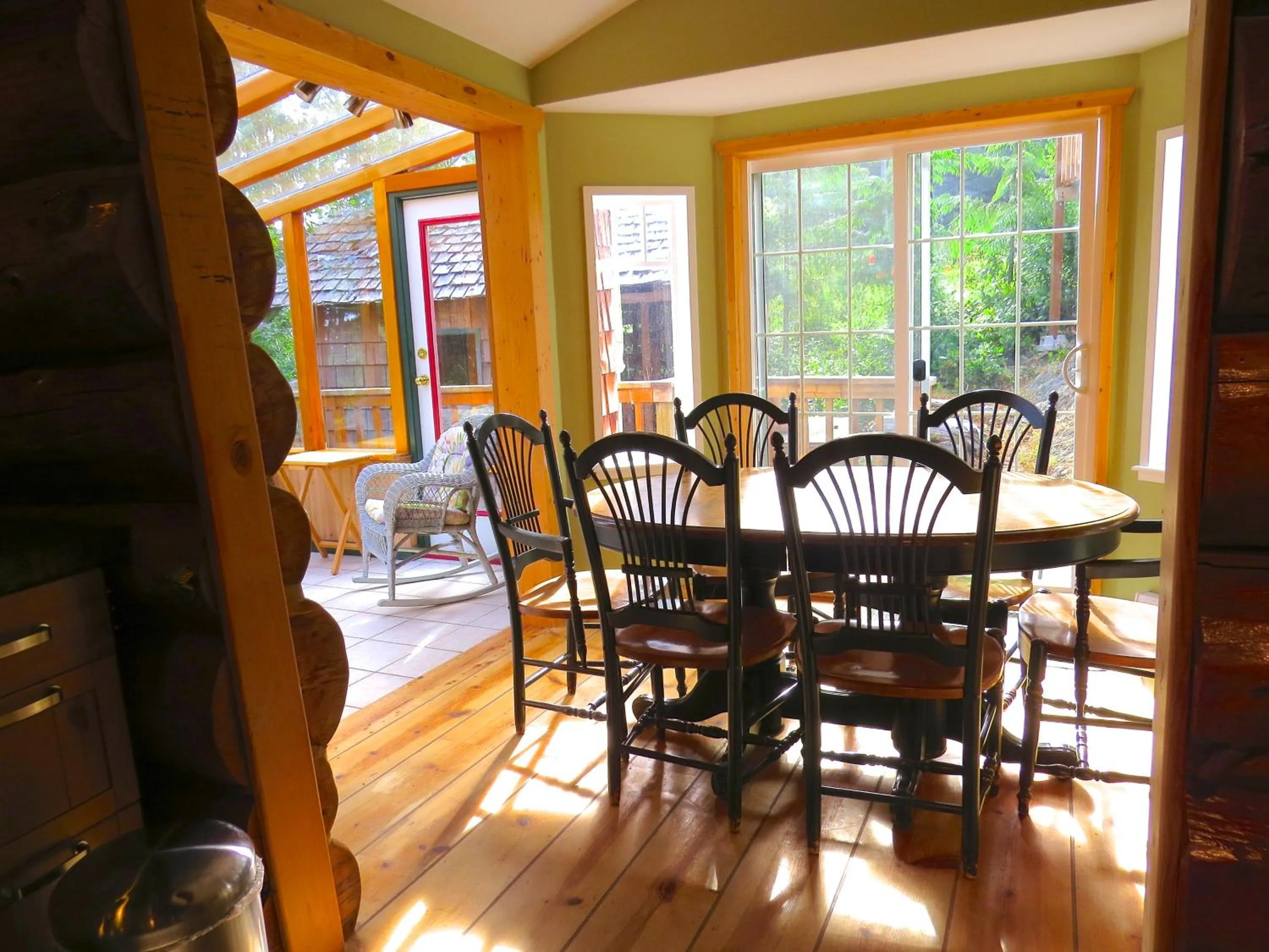 Seating area in Handsome Dan's at Otter Point