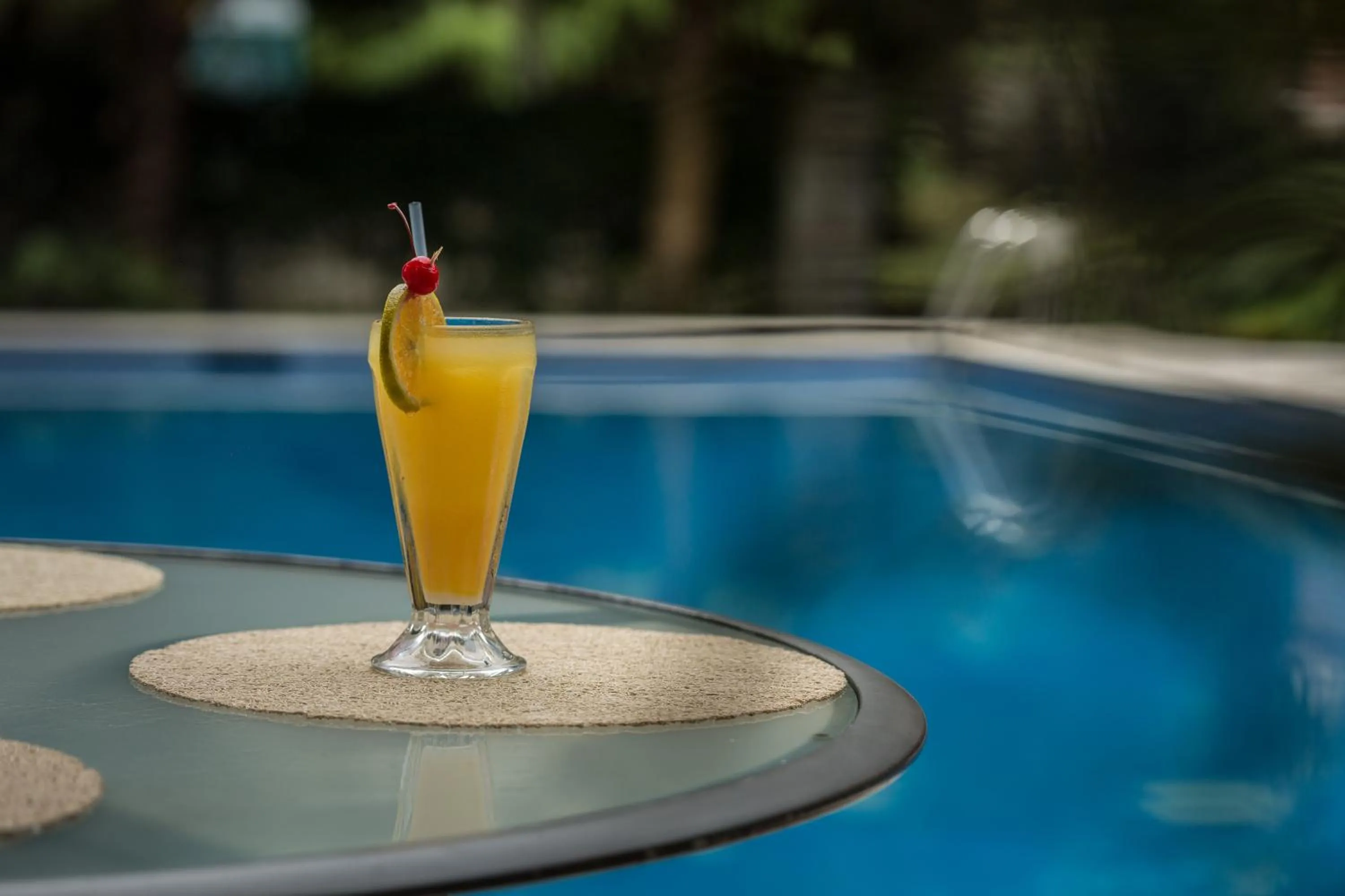 Swimming pool in Park Hotel