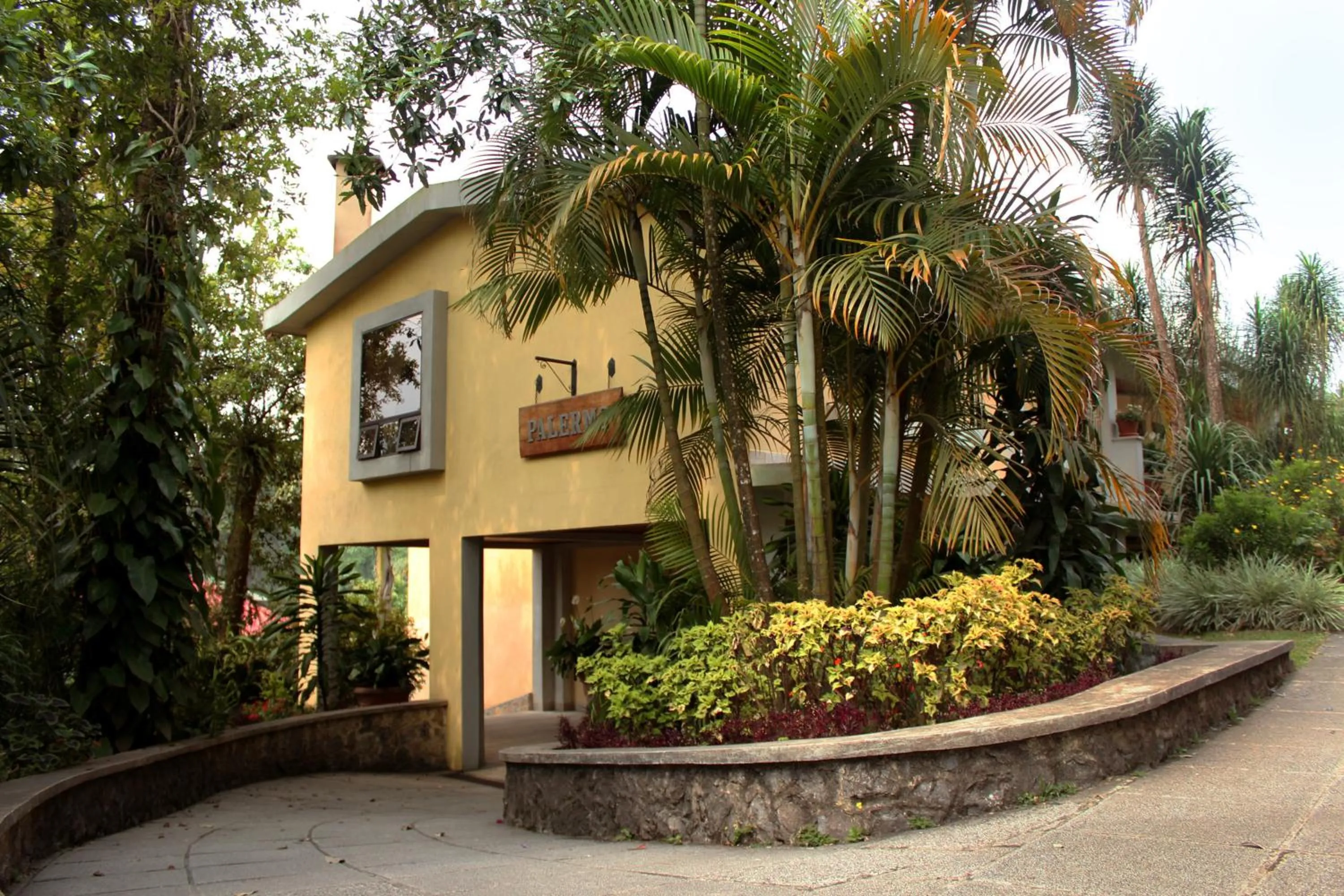 Facade/entrance in Park Hotel