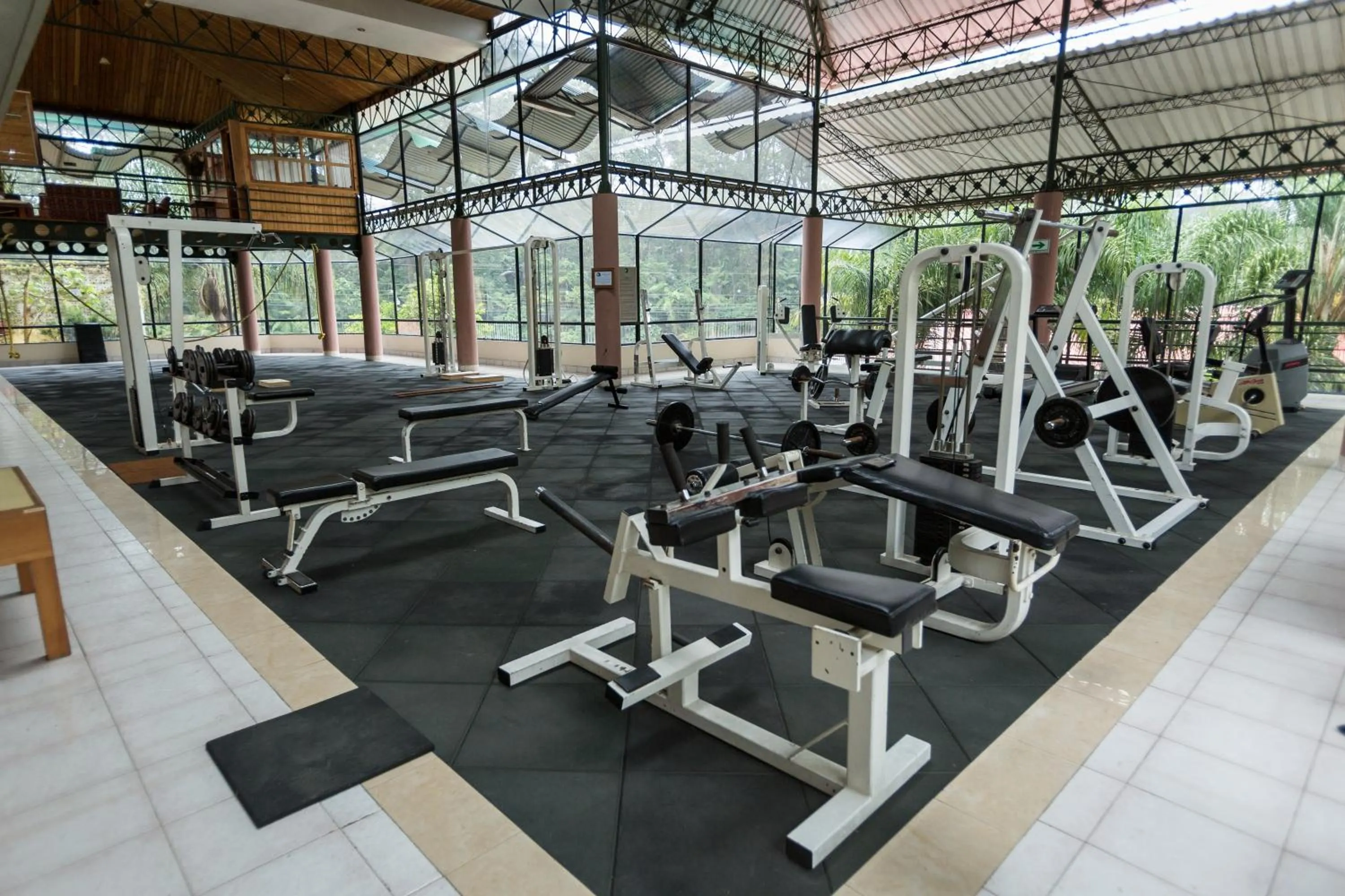 Fitness centre/facilities in Park Hotel