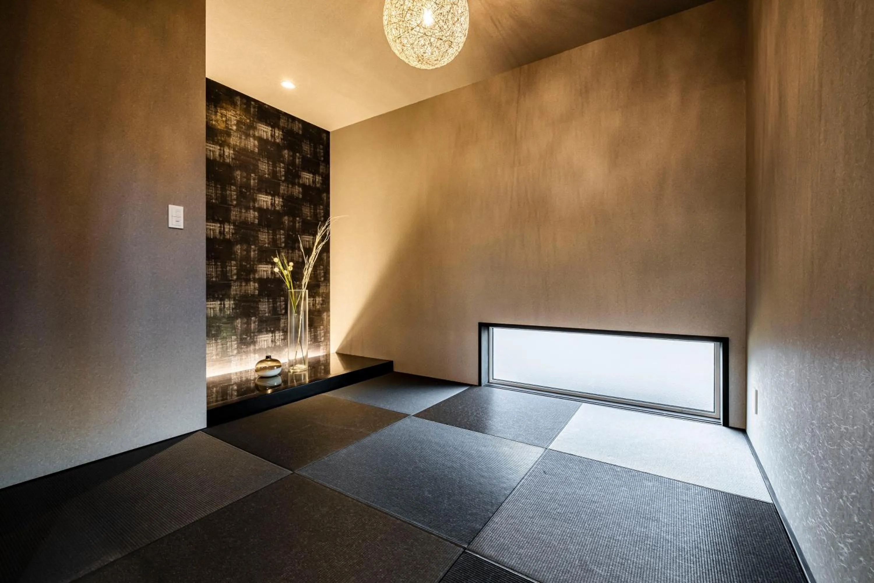 Bed in Antiques Inuyama -アンティークス犬山-