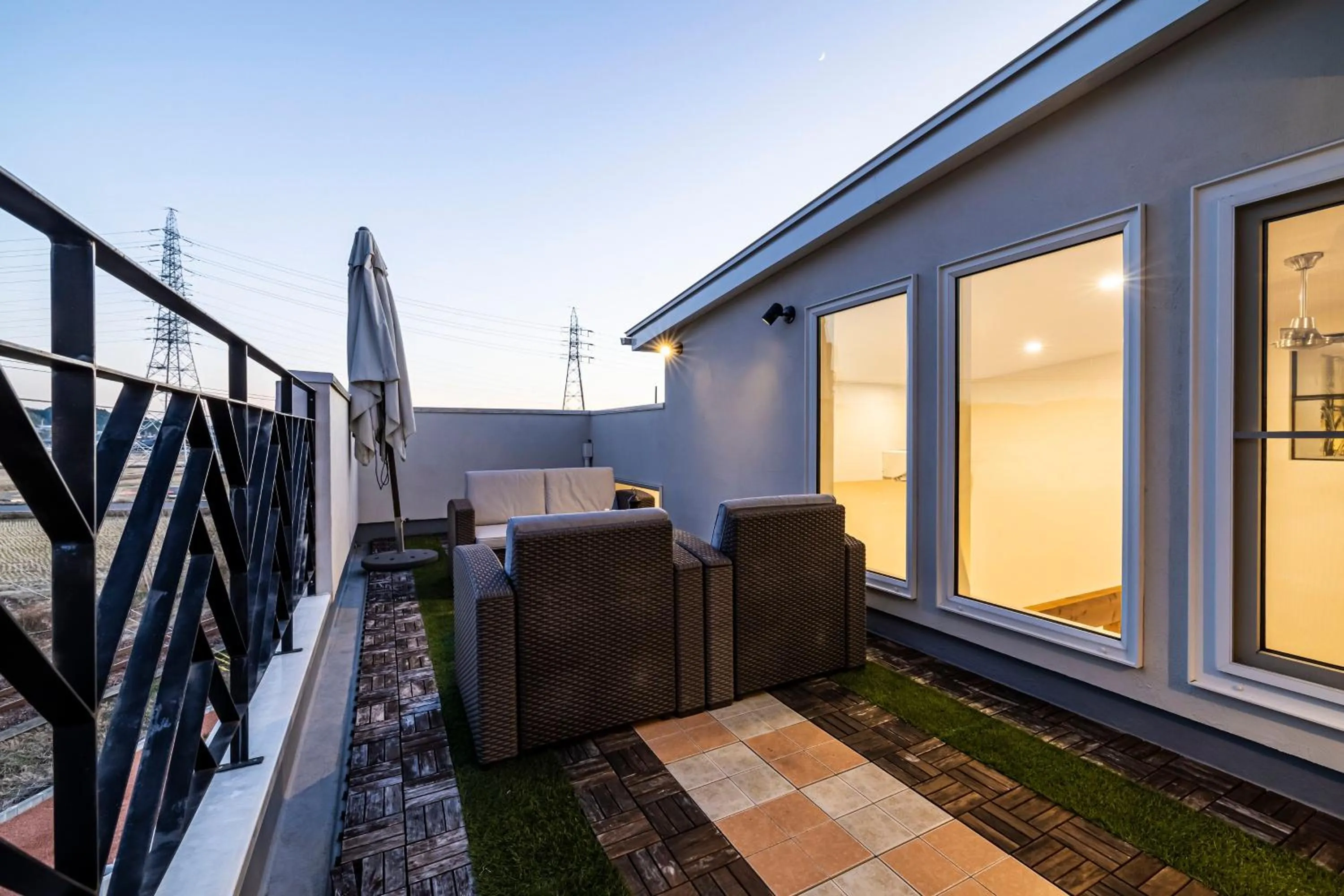 Antiques Inuyama -アンティークス犬山-