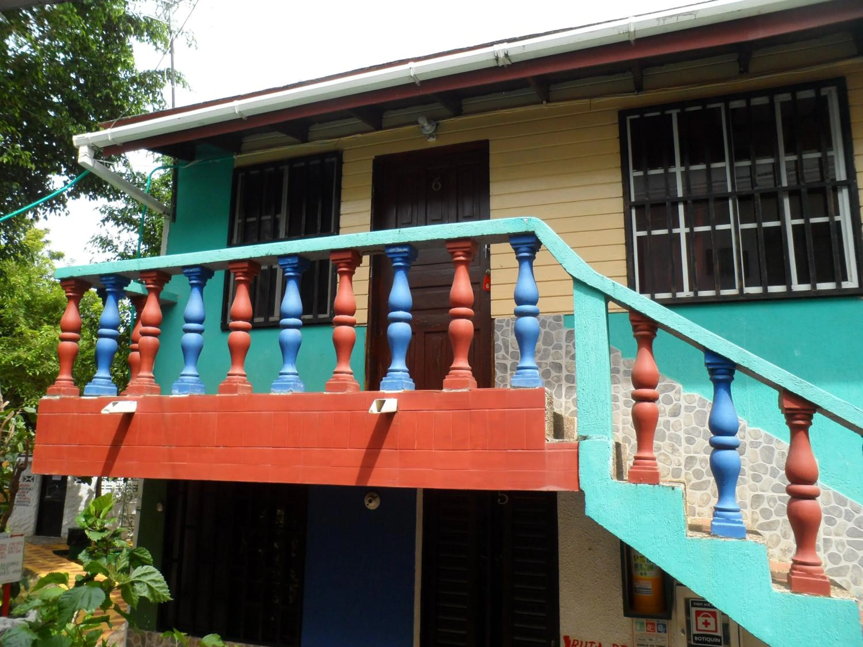 Photo of the whole room in Hospedaje Turistico Angula Place