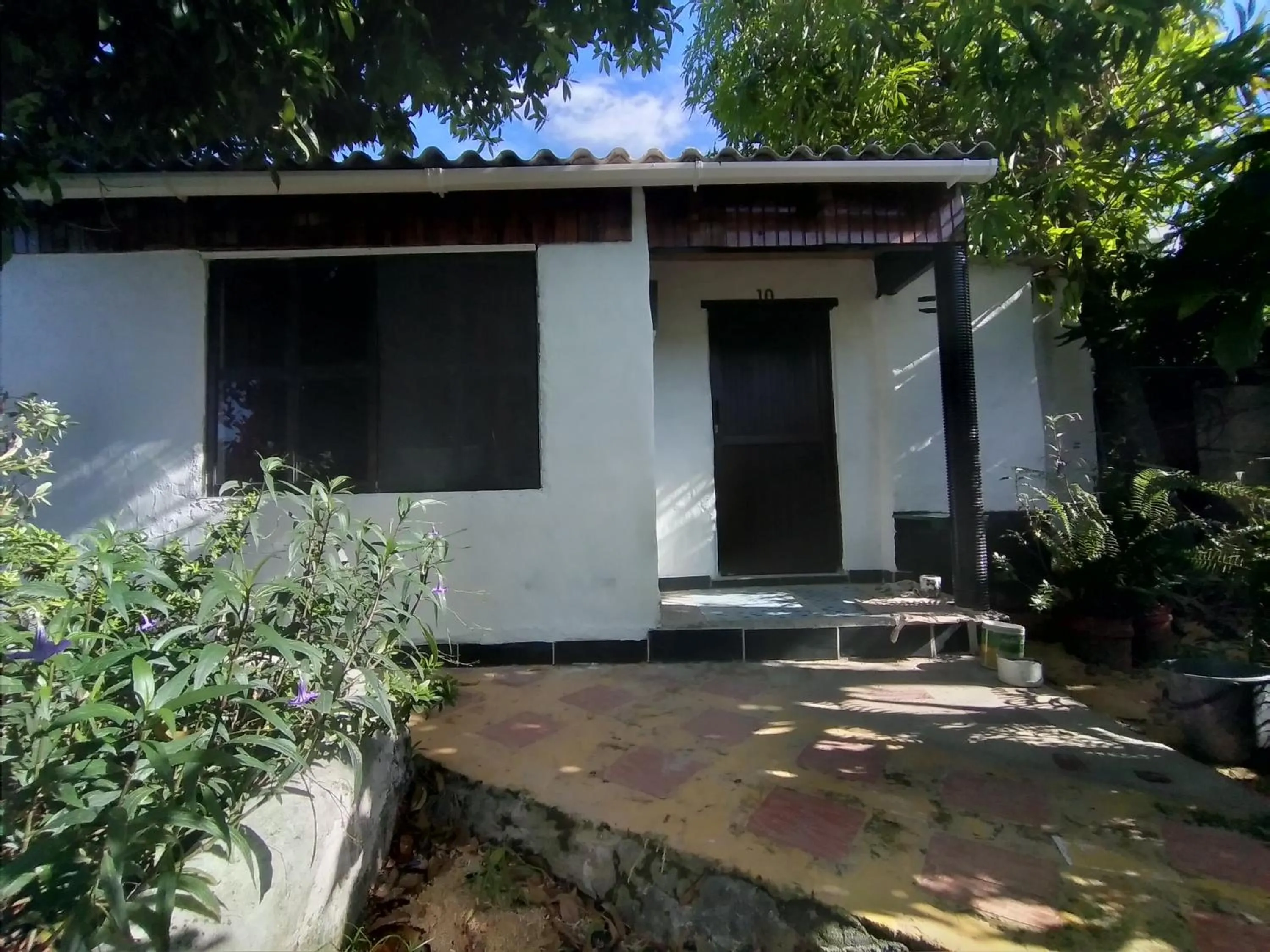 Property building in Hospedaje Turistico Angula Place