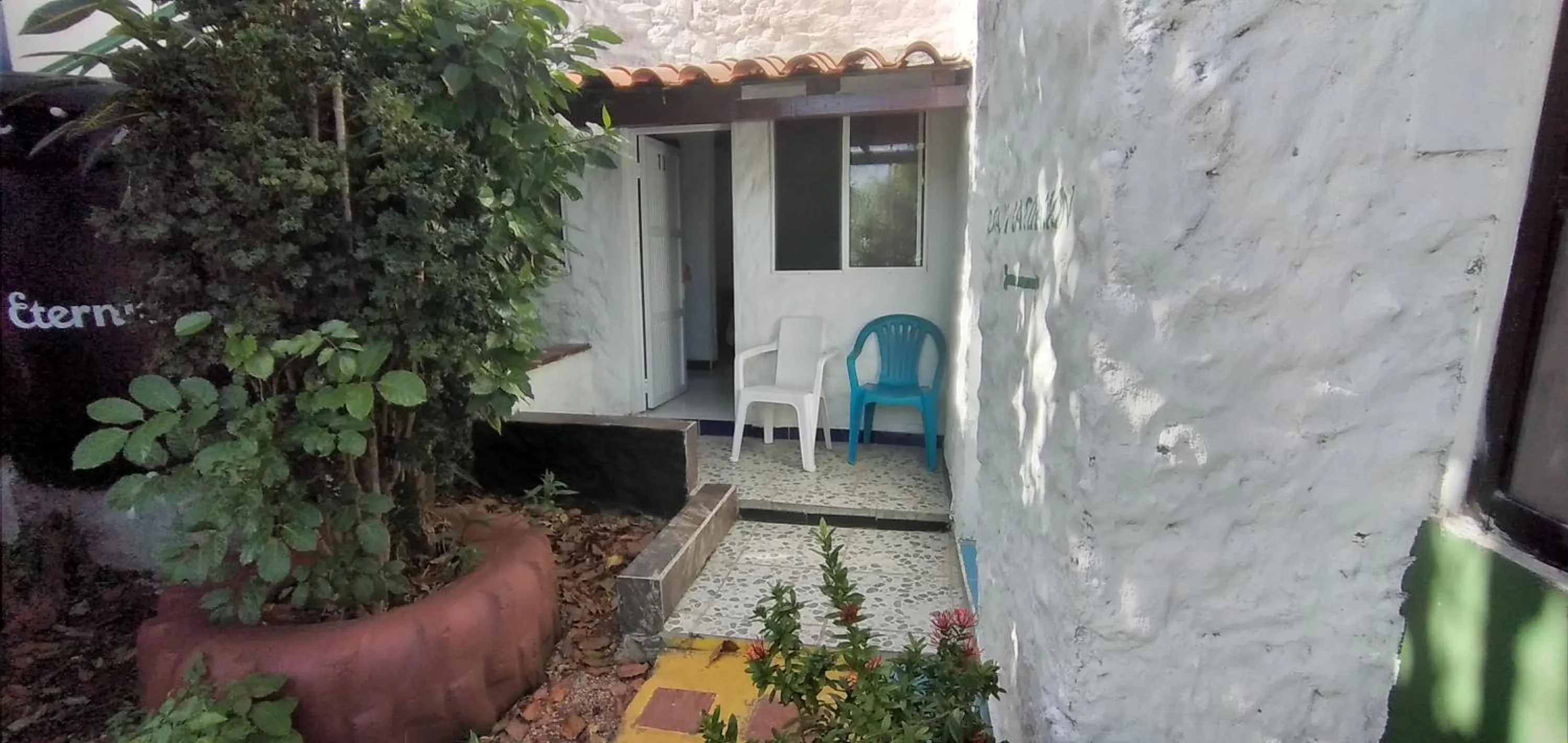 Property building in Hospedaje Turistico Angula Place