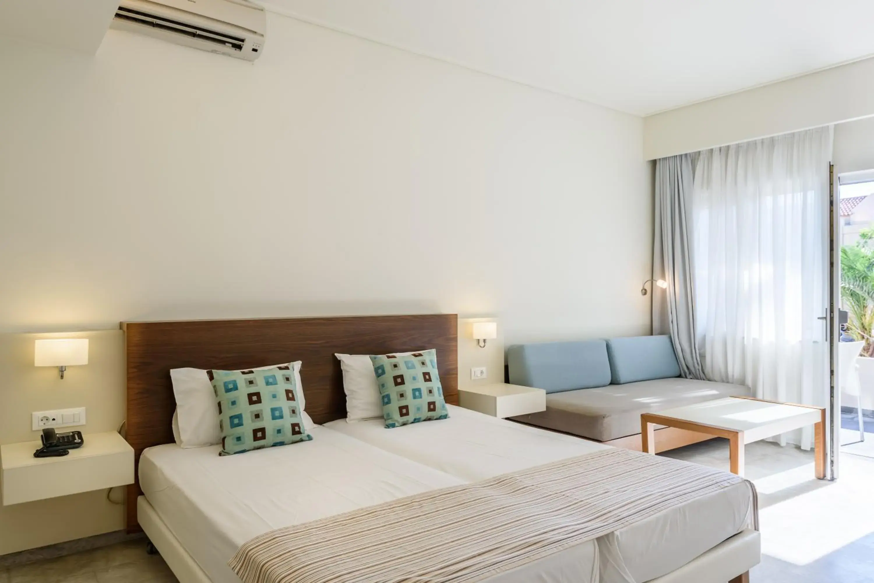 Standard Triple Studio in Despina Apartments Standard Triple Studio in Despina Apartments