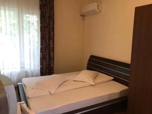 Photo of the whole room in LEBADA