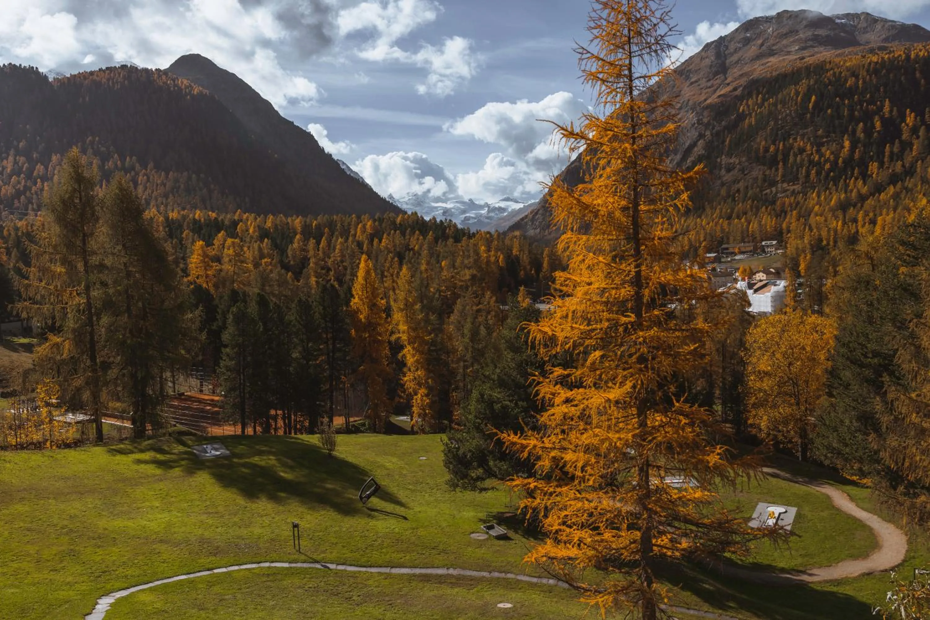 Natural landscape in Hotel Saratz Pontresina Mountain Resort & Spa