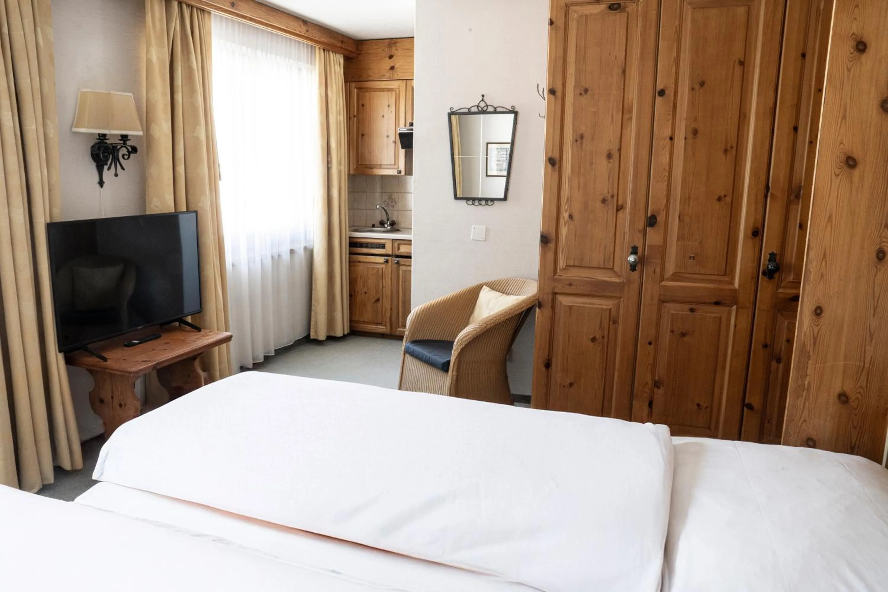 Bedroom, Bed in Hotel Meierhof