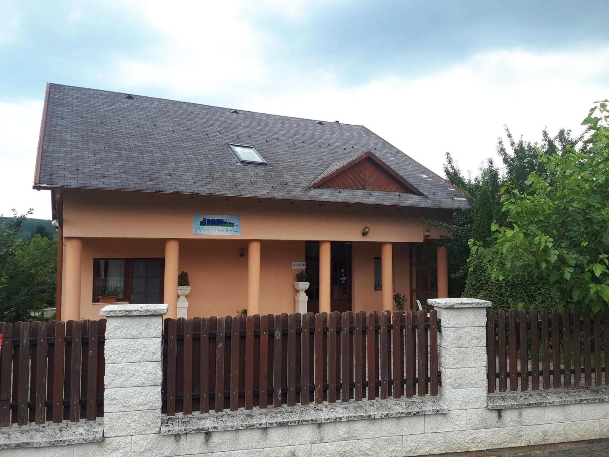 Property building in Bianka Apartmanház