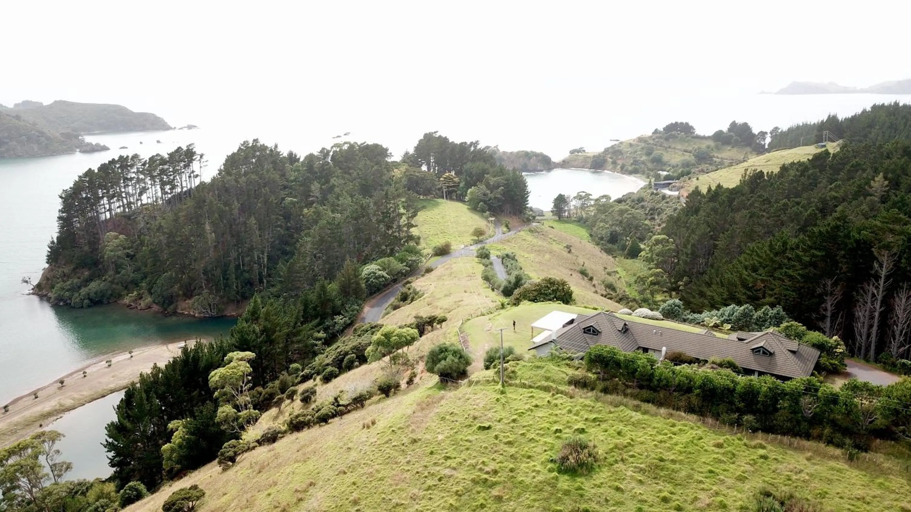 Natural landscape in Waiwurrie Coastal Farm Lodge