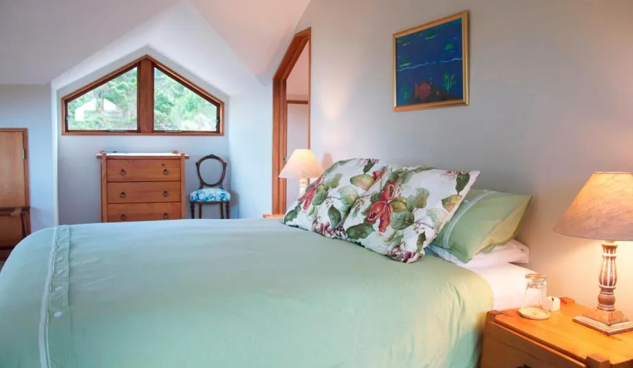 Bed in Waiwurrie Coastal Farm Lodge