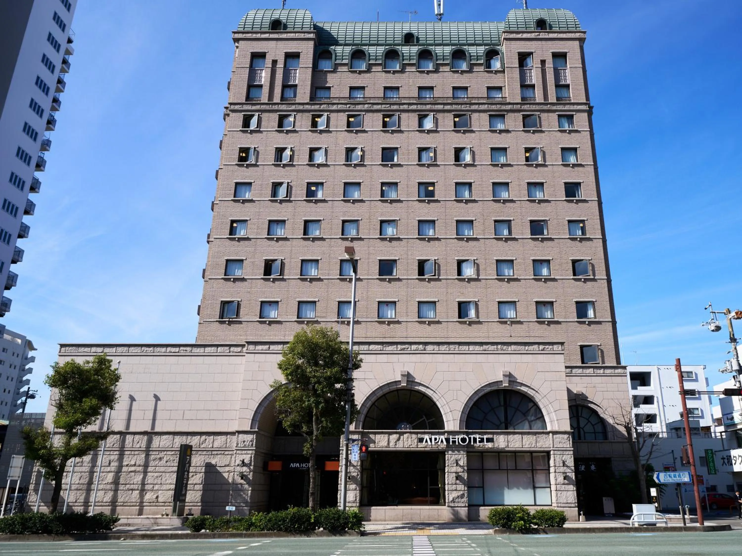 Property building in APA Hotel Matsuyamajo Nishi