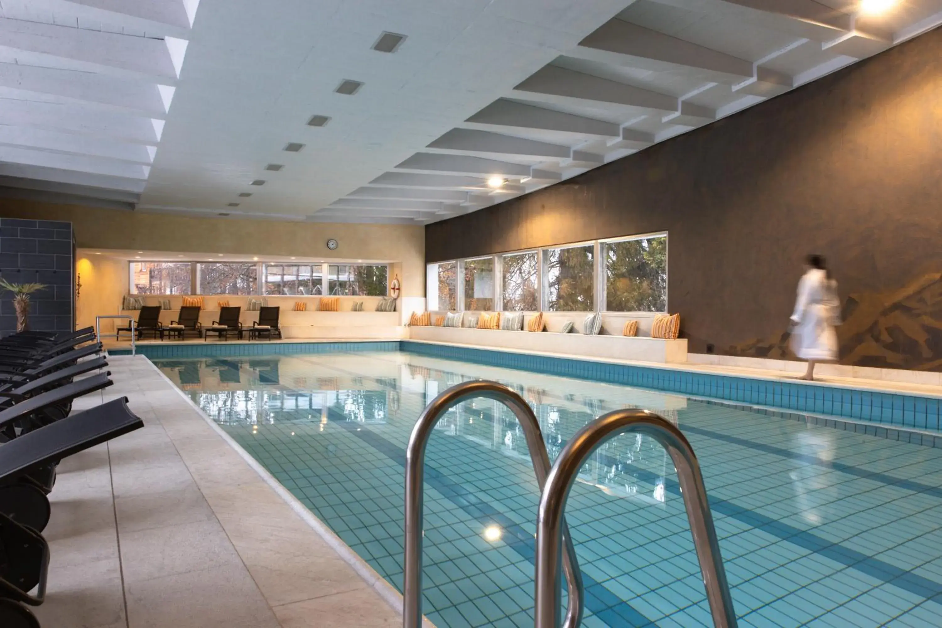 Swimming pool in Hotel Adula Swimming pool in Hotel Adula