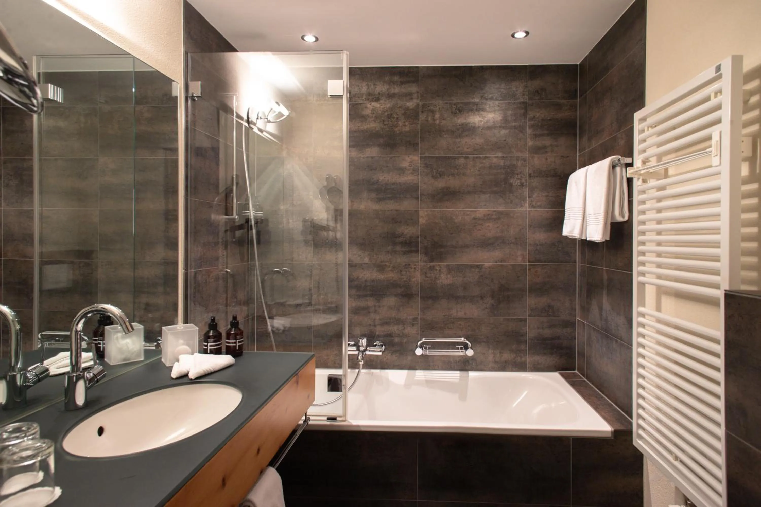 Bathroom in Hotel Adula