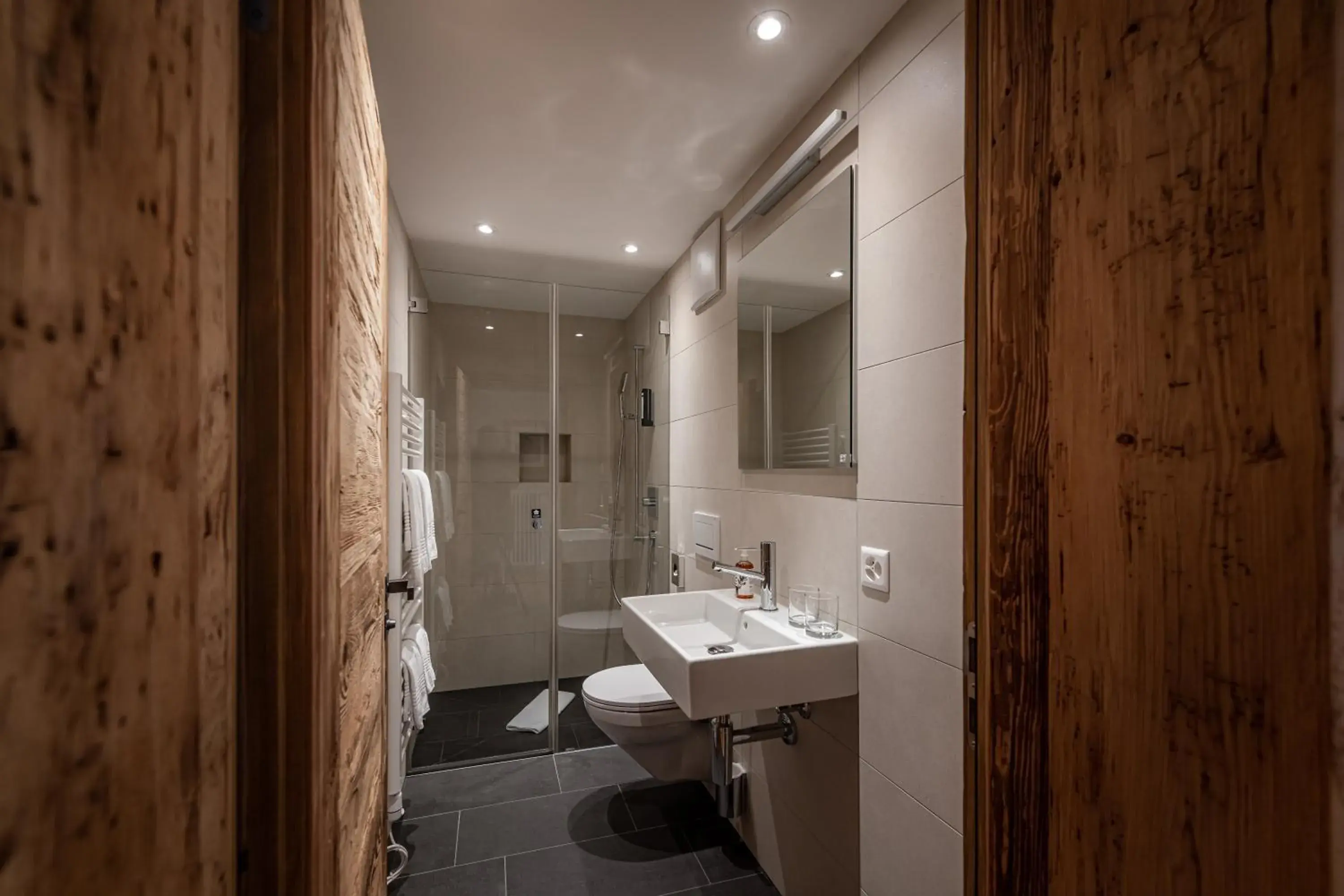 Bathroom in Hotel Adula Bathroom in Hotel Adula