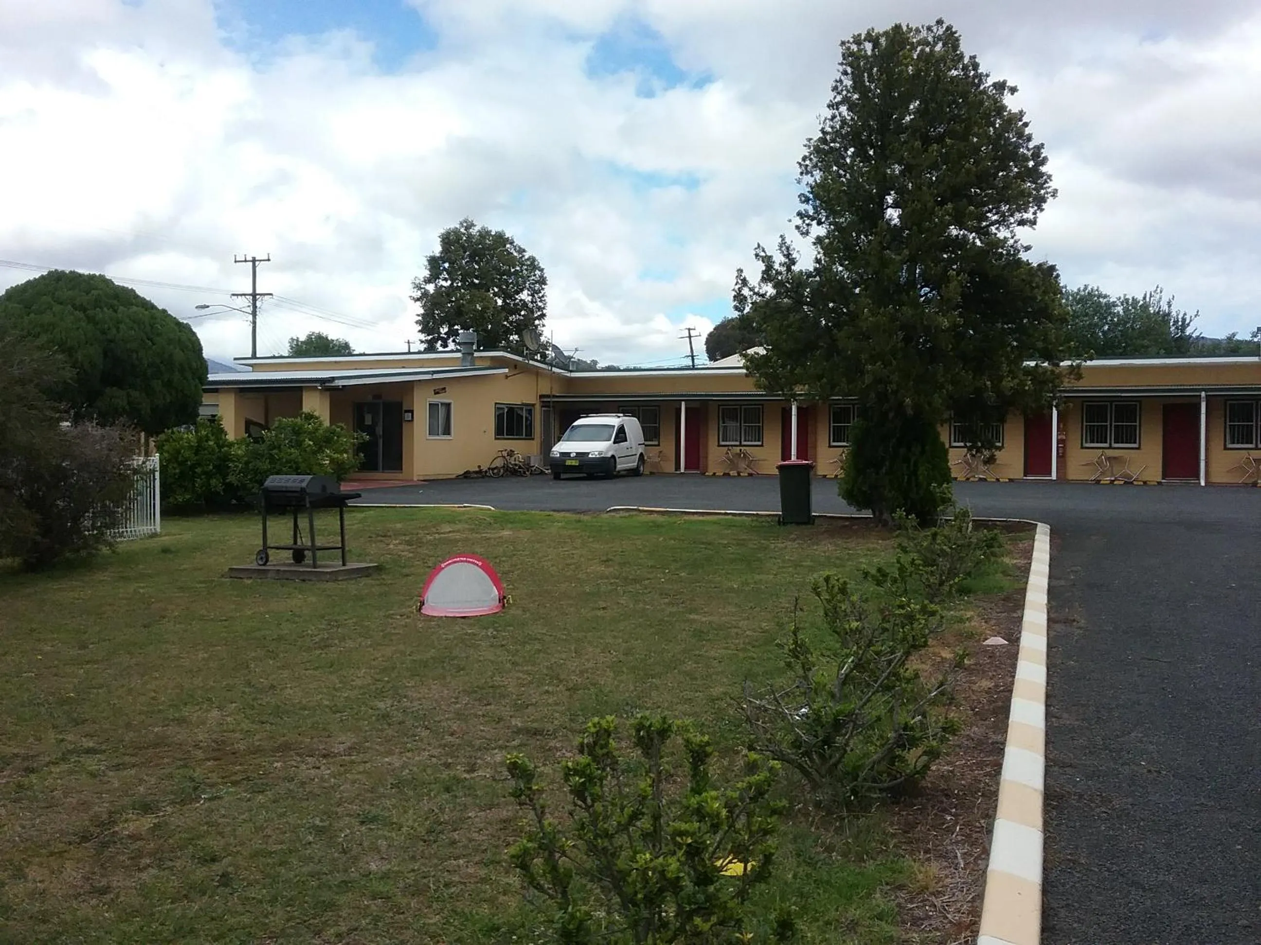 Property building in Murrurundi Motel