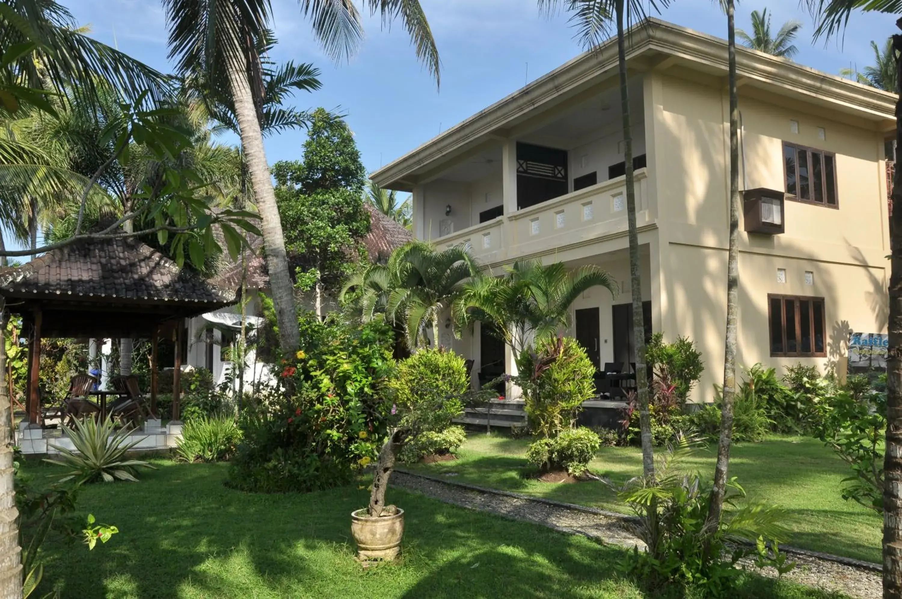 Property building in Crystal Beach Bali Property building in Crystal Beach Bali