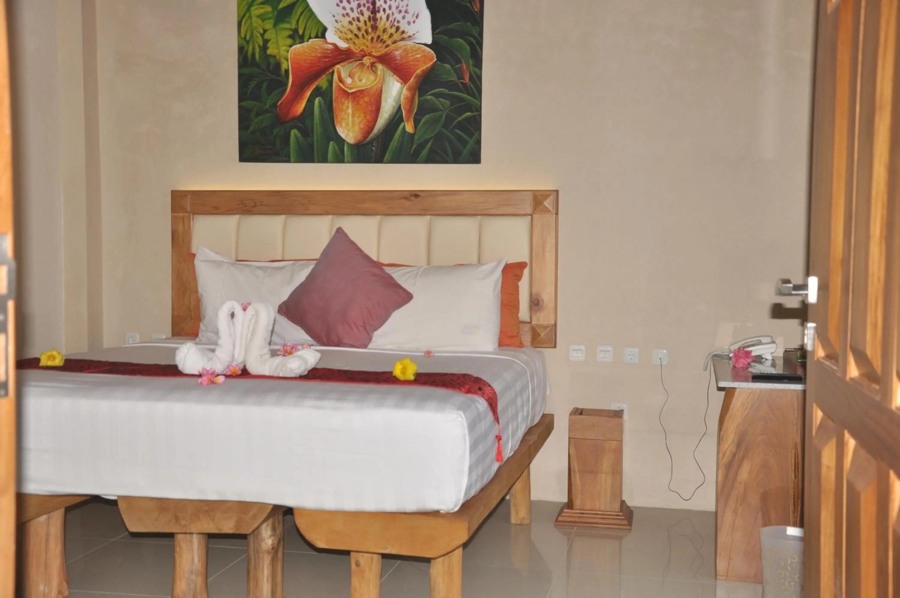 Bedroom, Bed in Crystal Beach Bali