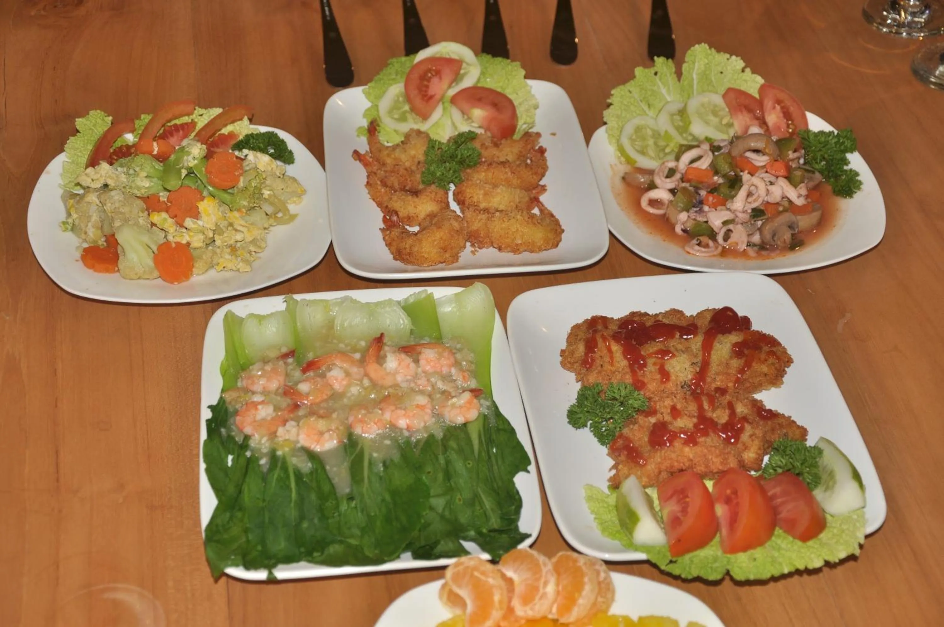 Food in Crystal Beach Bali