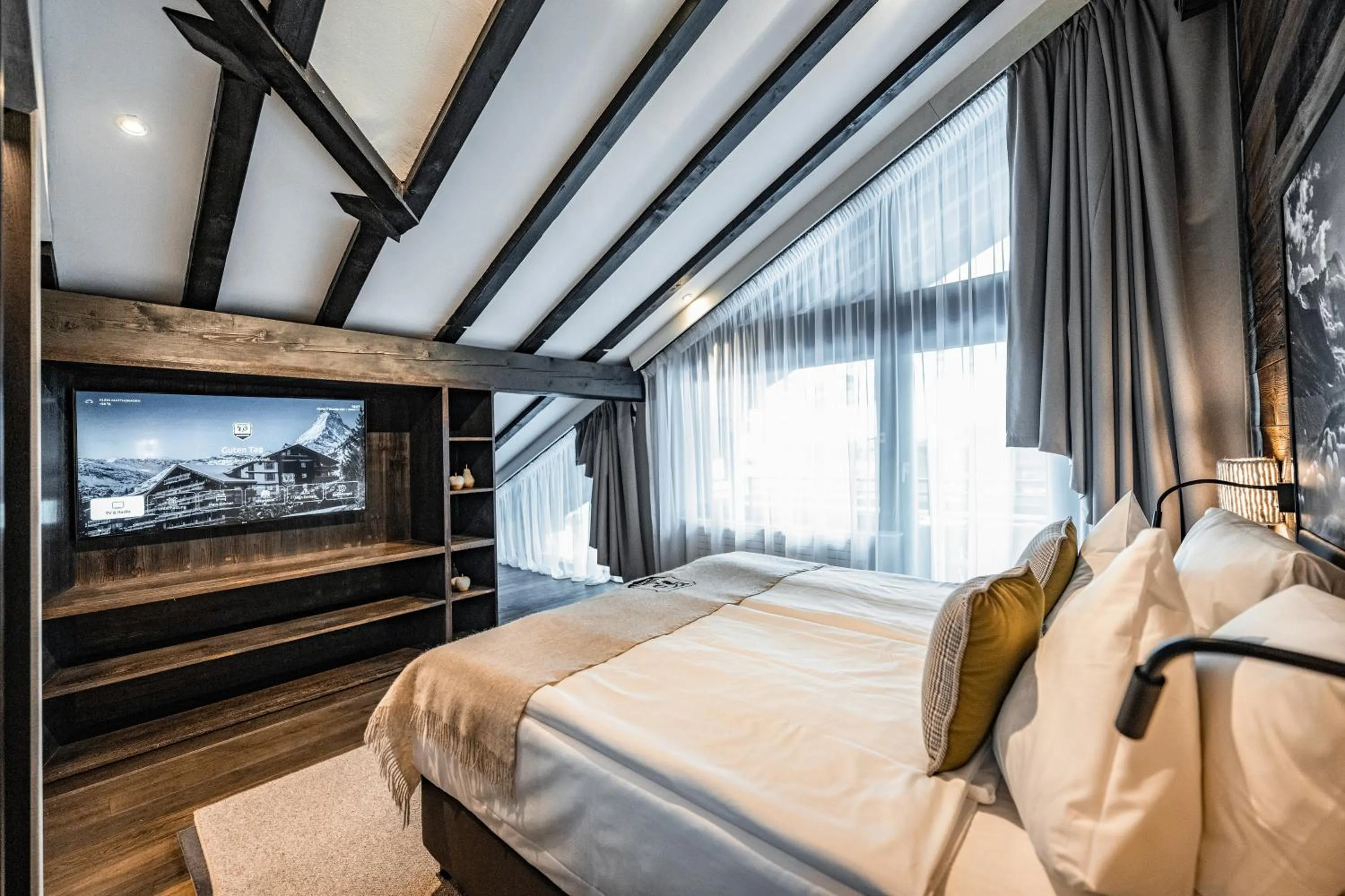 Bedroom, Bed in Wellness Hotel Alpenhof