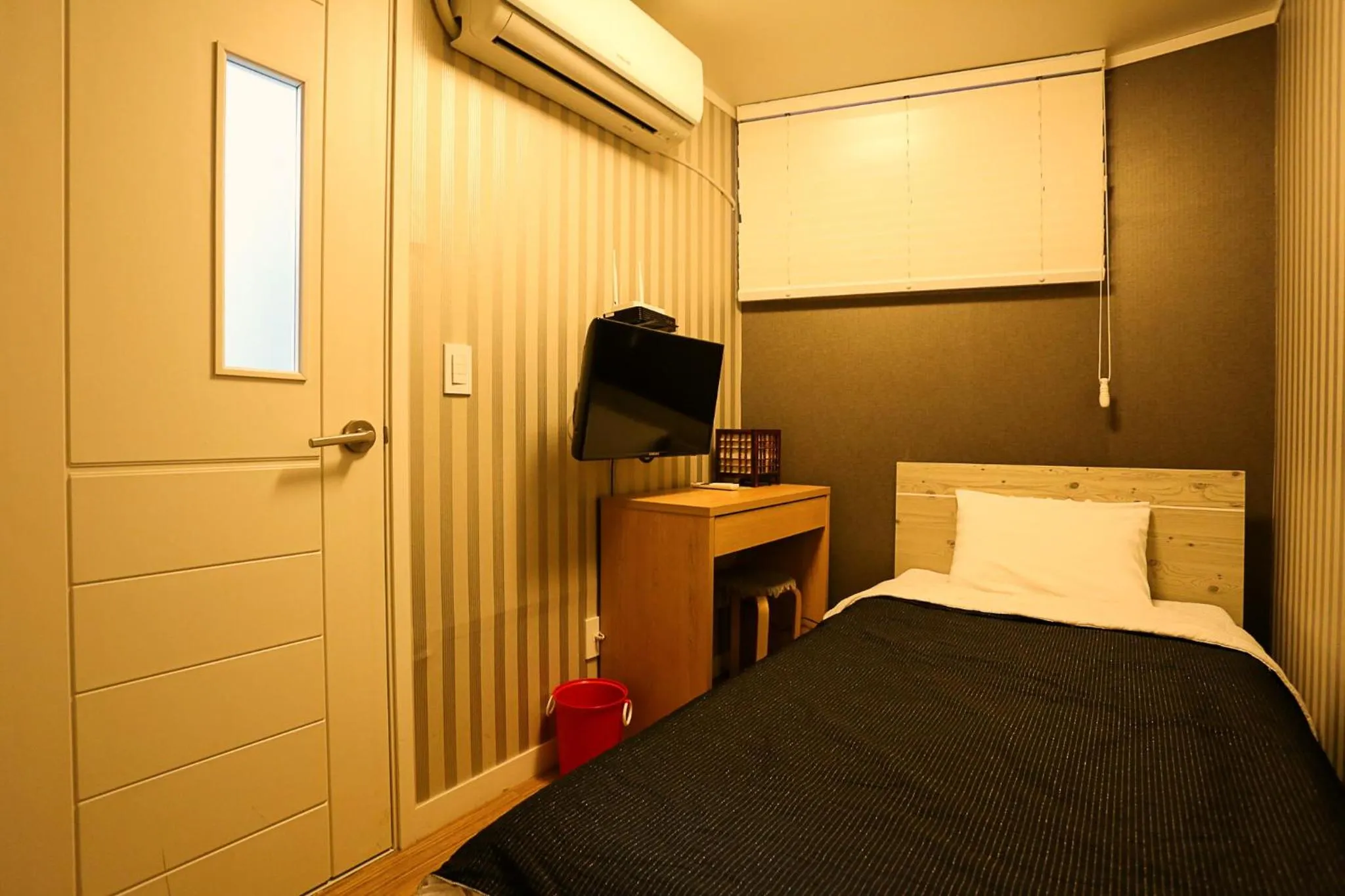 Bedroom, Bed in Mama Guesthouse Myeongdong