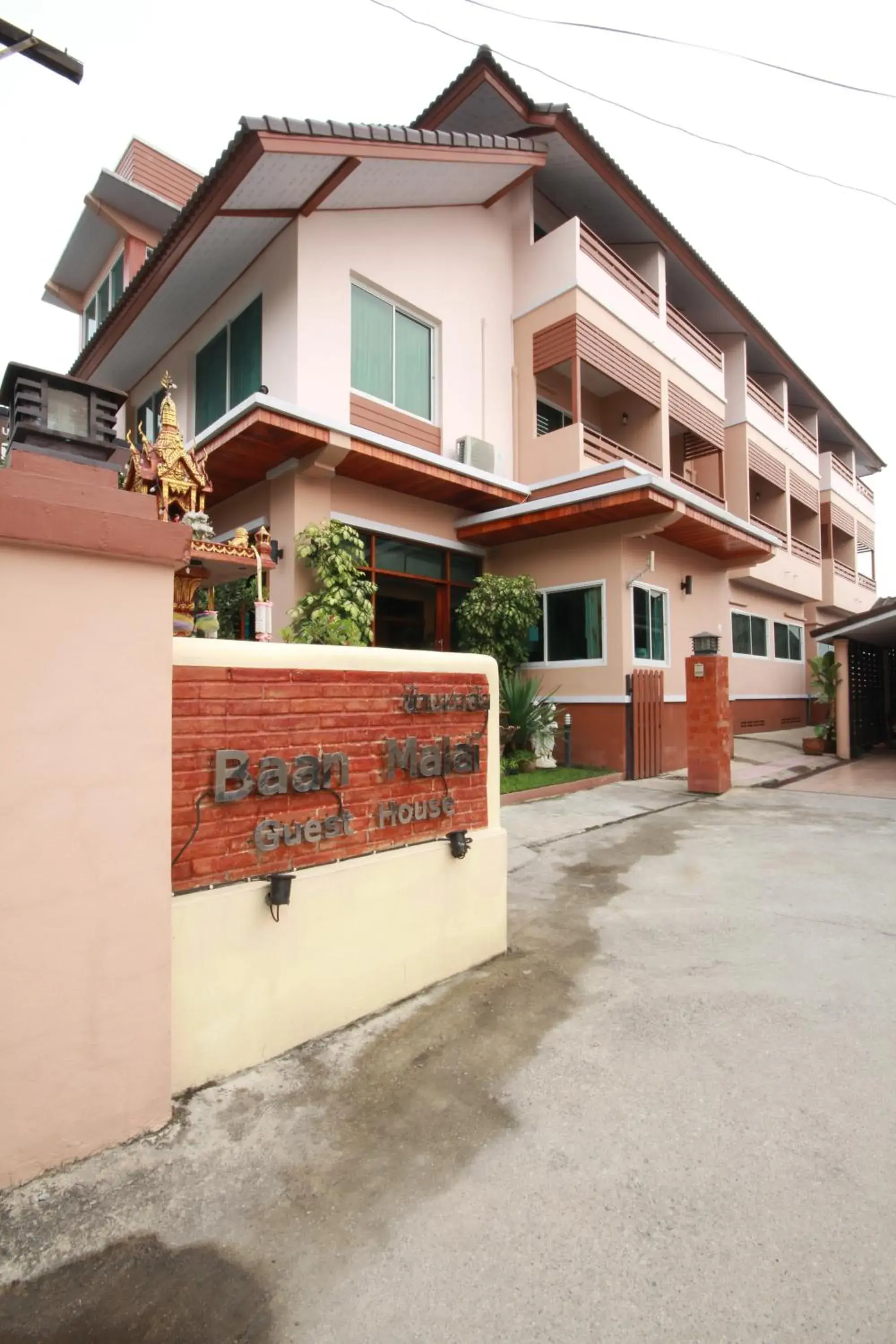 Property building in Baanmalai Hotel Chiangrai Property building in Baanmalai Hotel Chiangrai