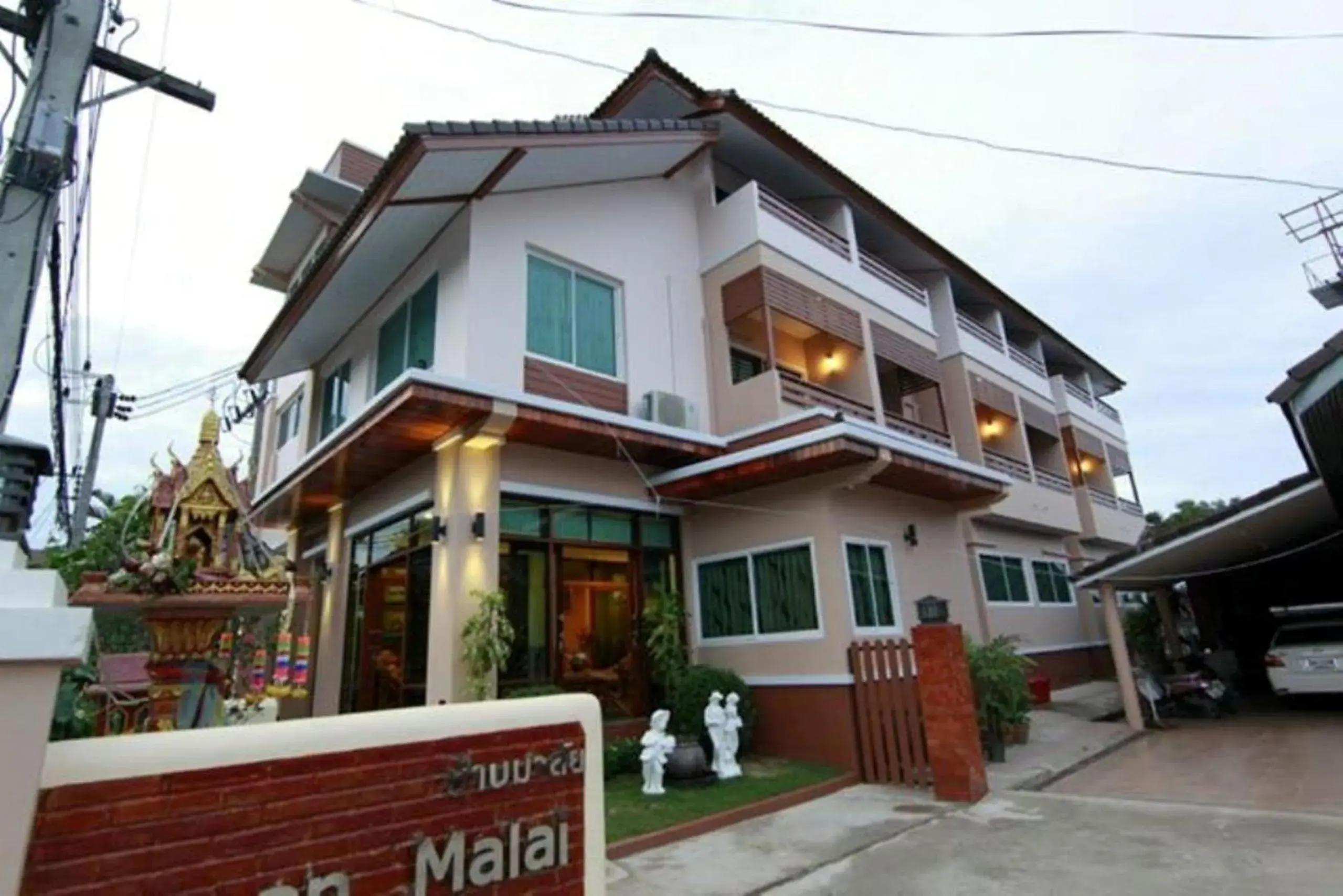 Property building in Baanmalai Hotel Chiangrai Property building in Baanmalai Hotel Chiangrai