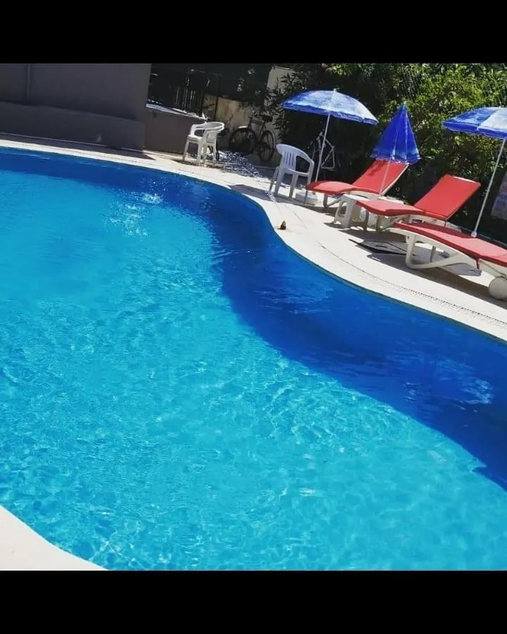 Swimming pool in Akdeniz apart hotel