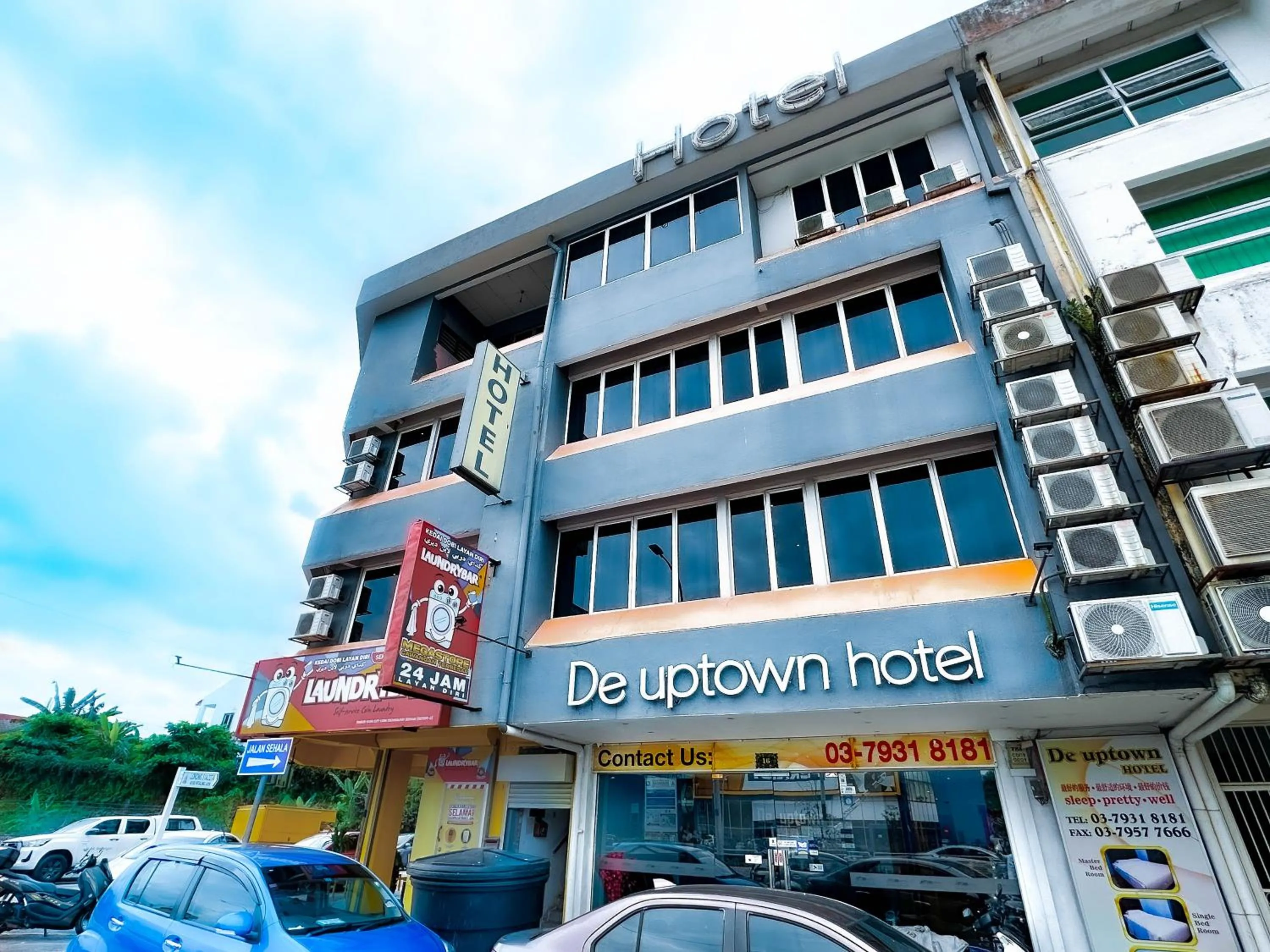 Property building in De UPTOWN Hotel @ P.J. 222