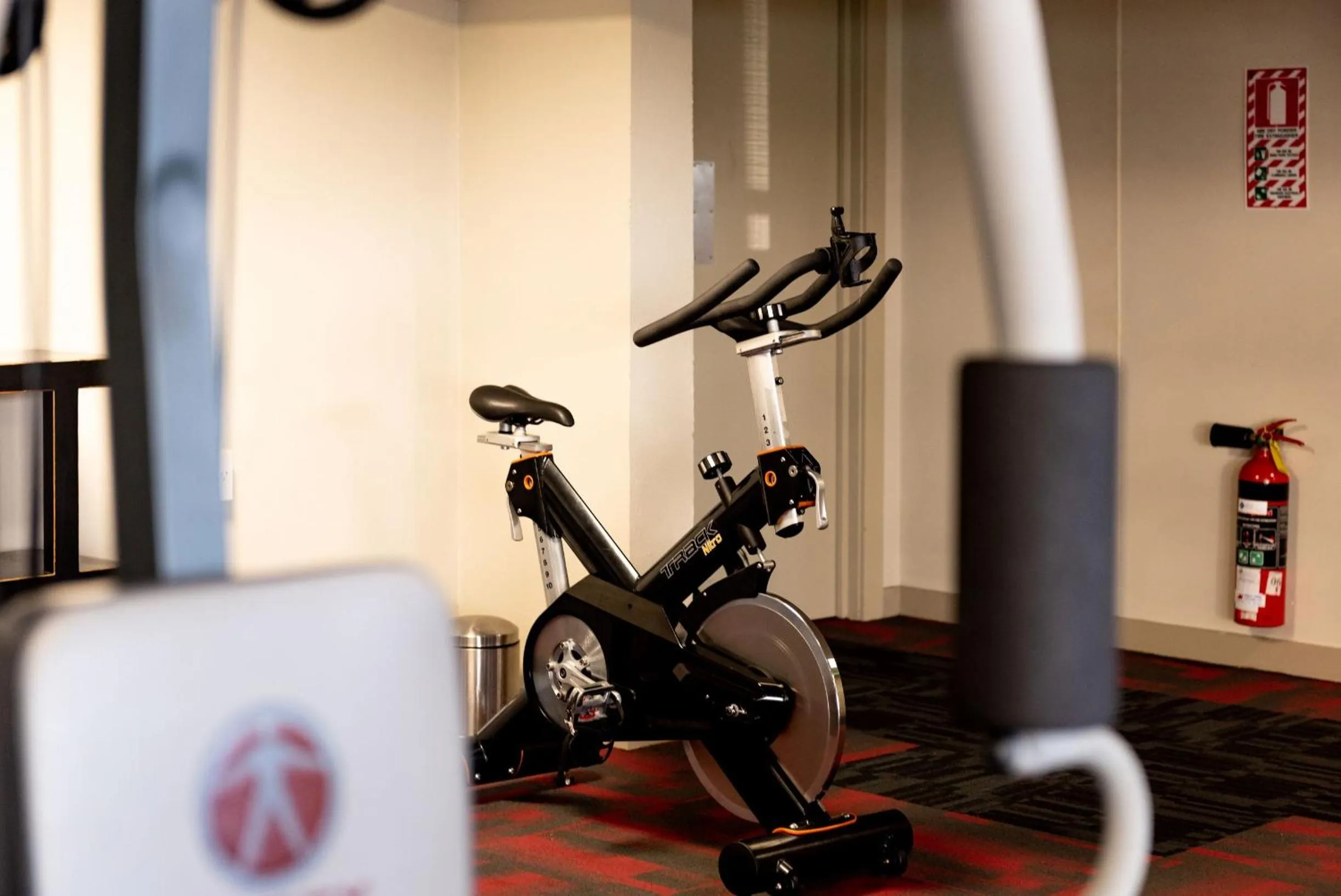 Fitness centre/facilities in Ocean Breeze Hotel