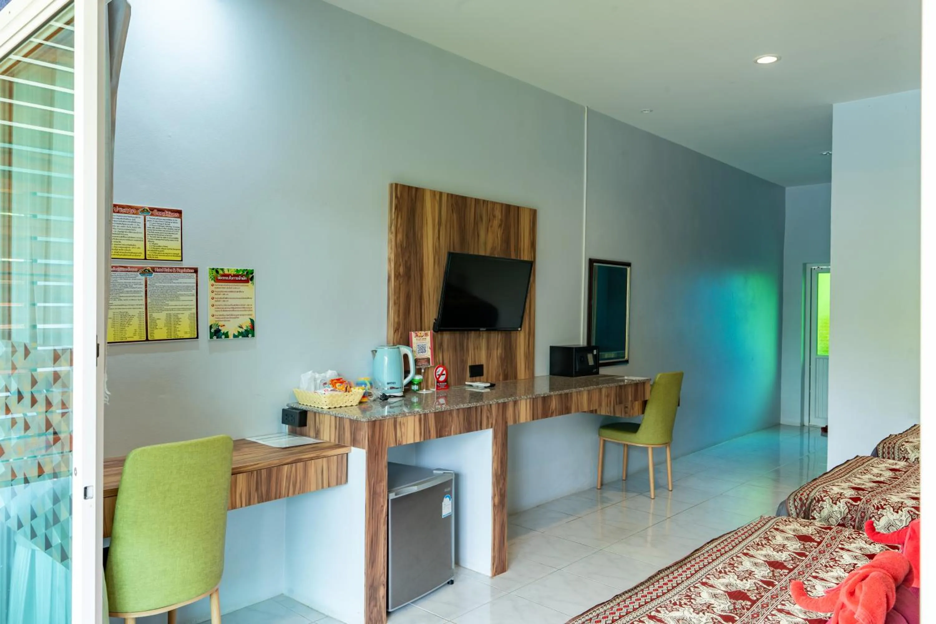 Khaosok Rainforest Resort