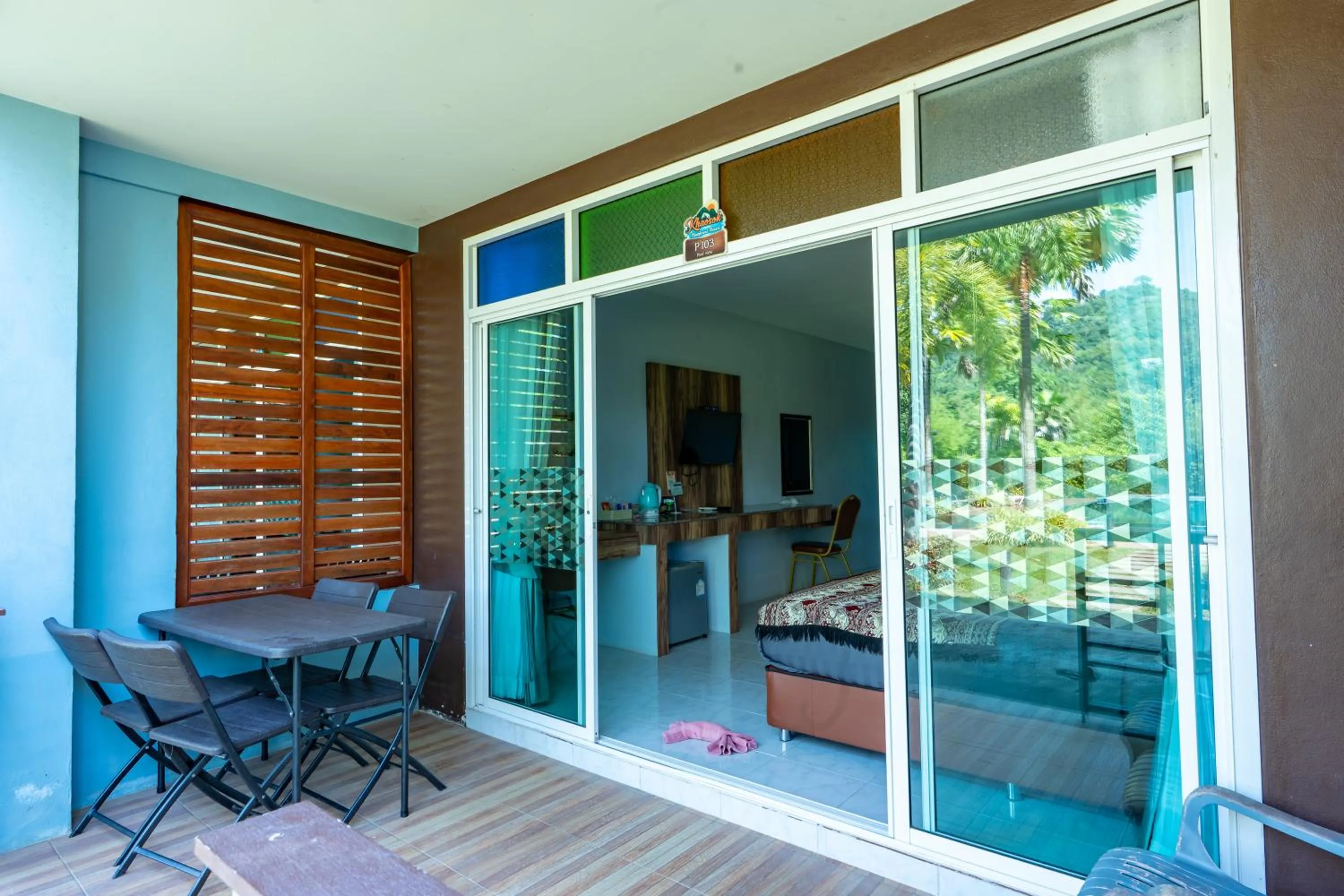 Khaosok Rainforest Resort