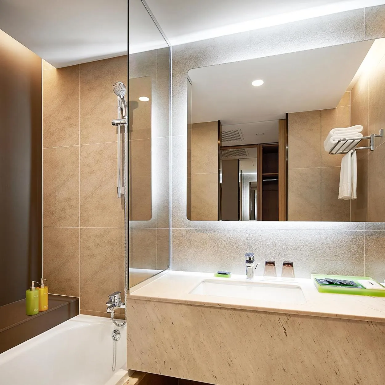 Staz Hotel Premier Dongtan