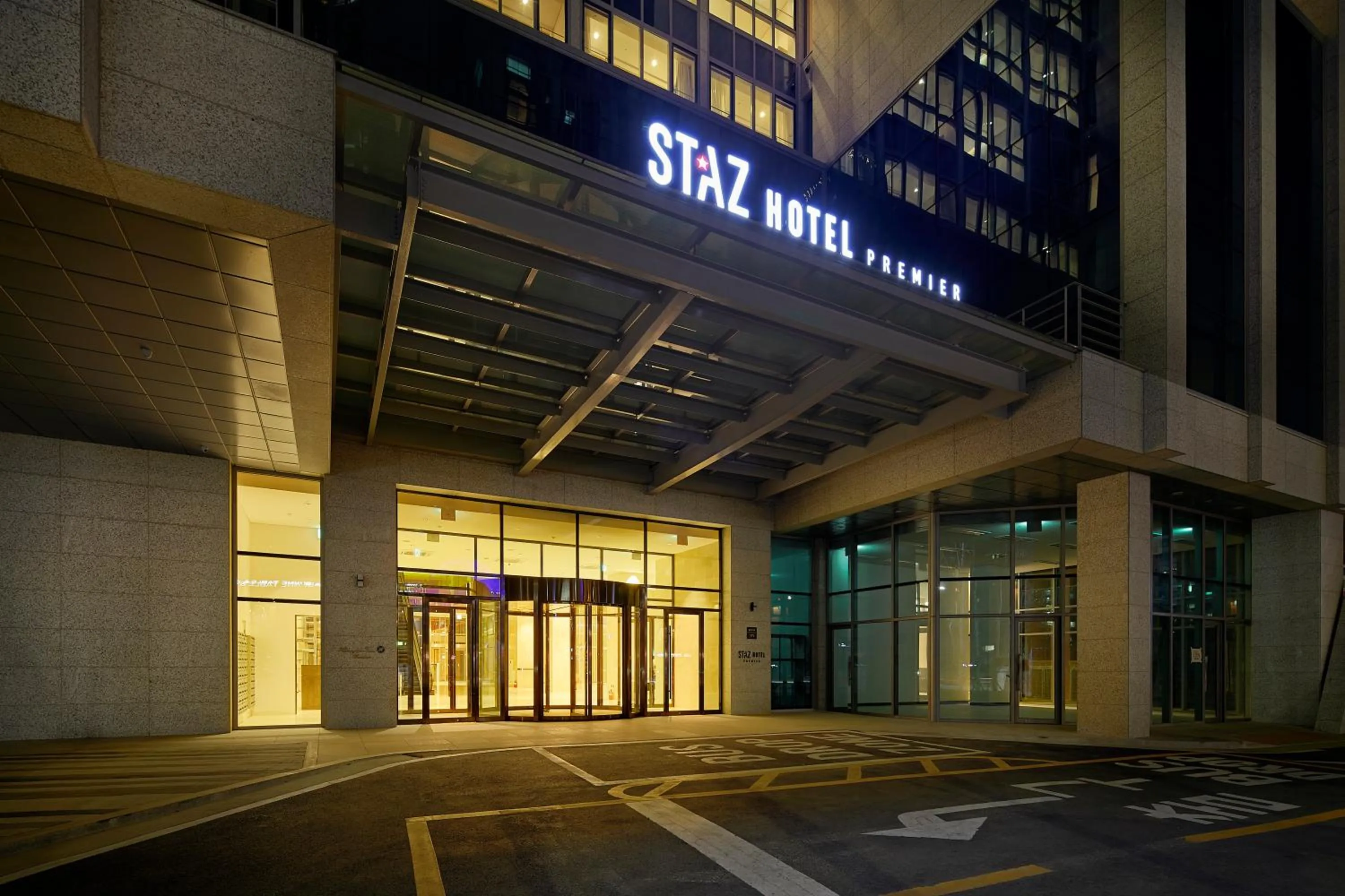 Staz Hotel Premier Dongtan