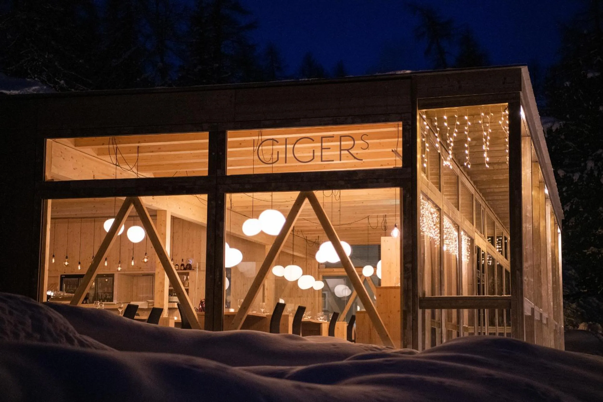 Restaurant/places to eat in Hotel Waldhaus Sils