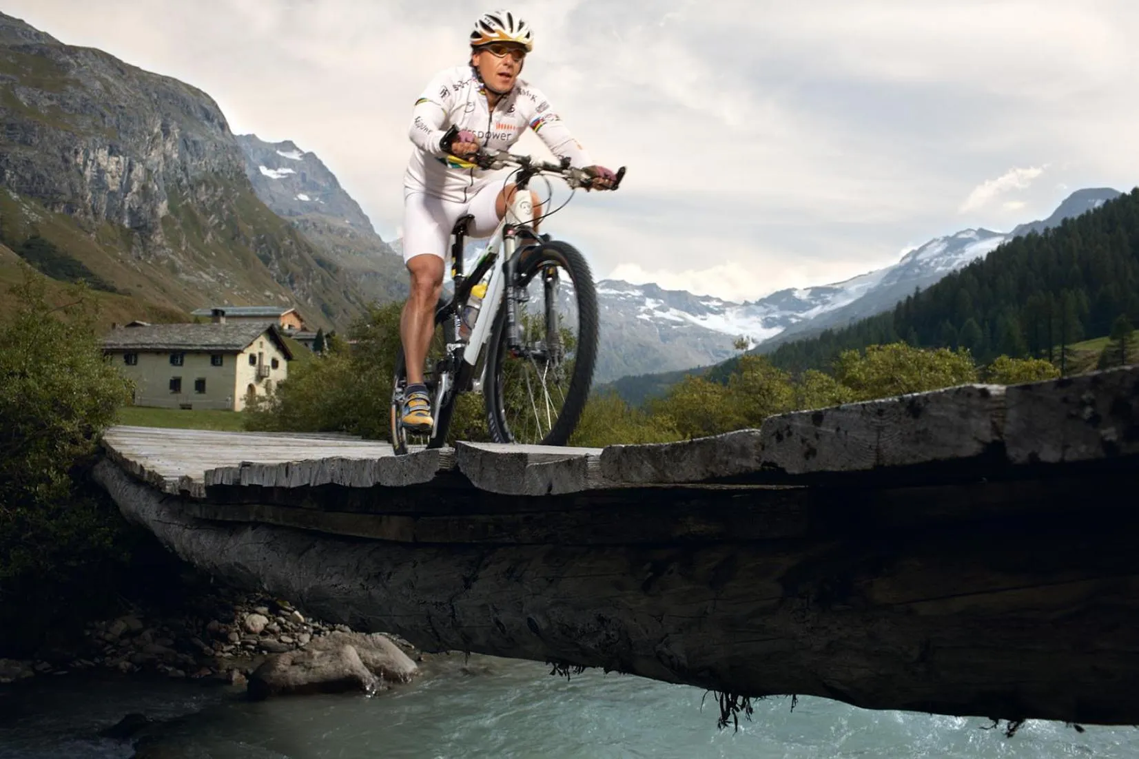 Cycling in Hotel Waldhaus Sils