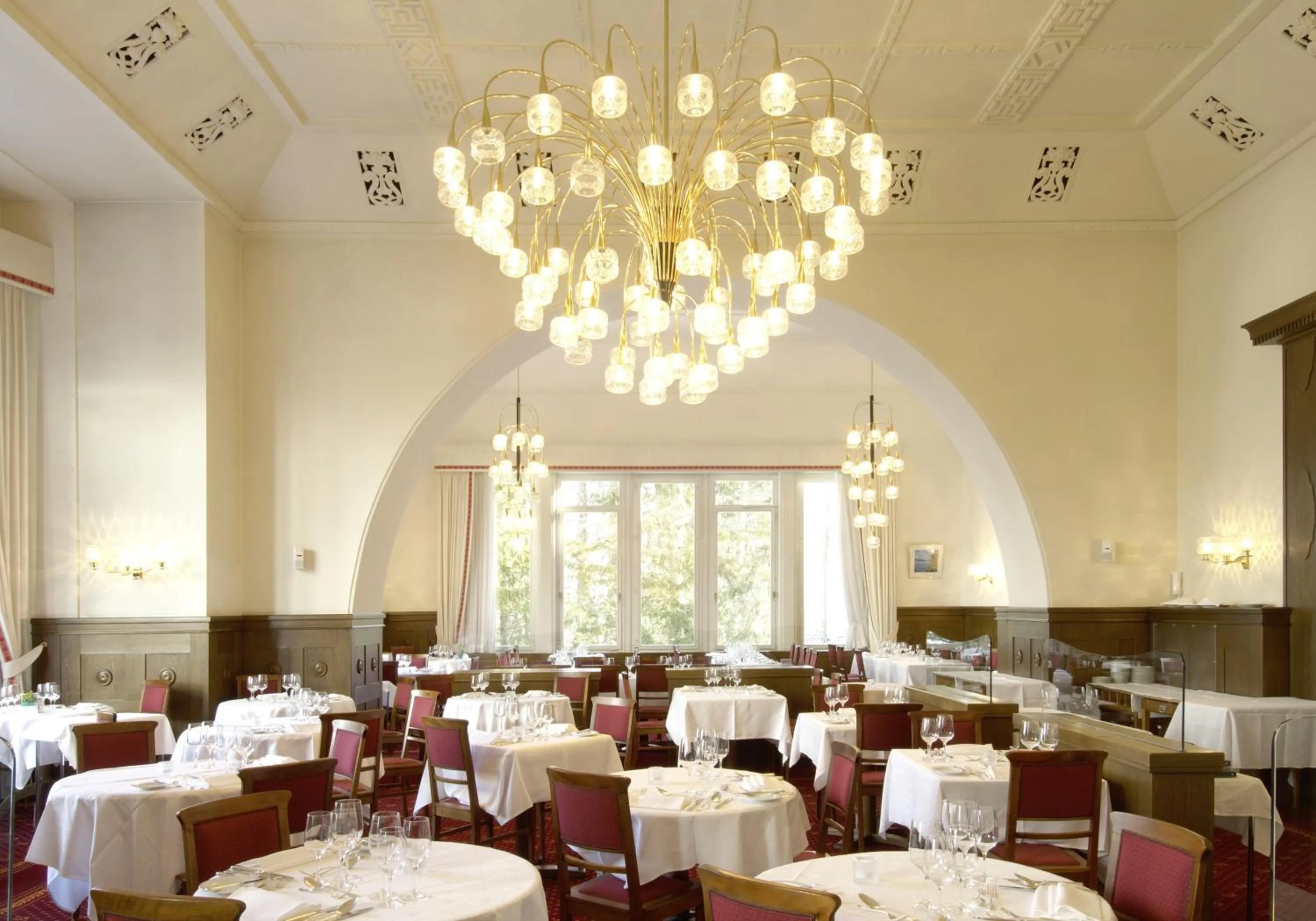 Restaurant/places to eat in Hotel Waldhaus Sils