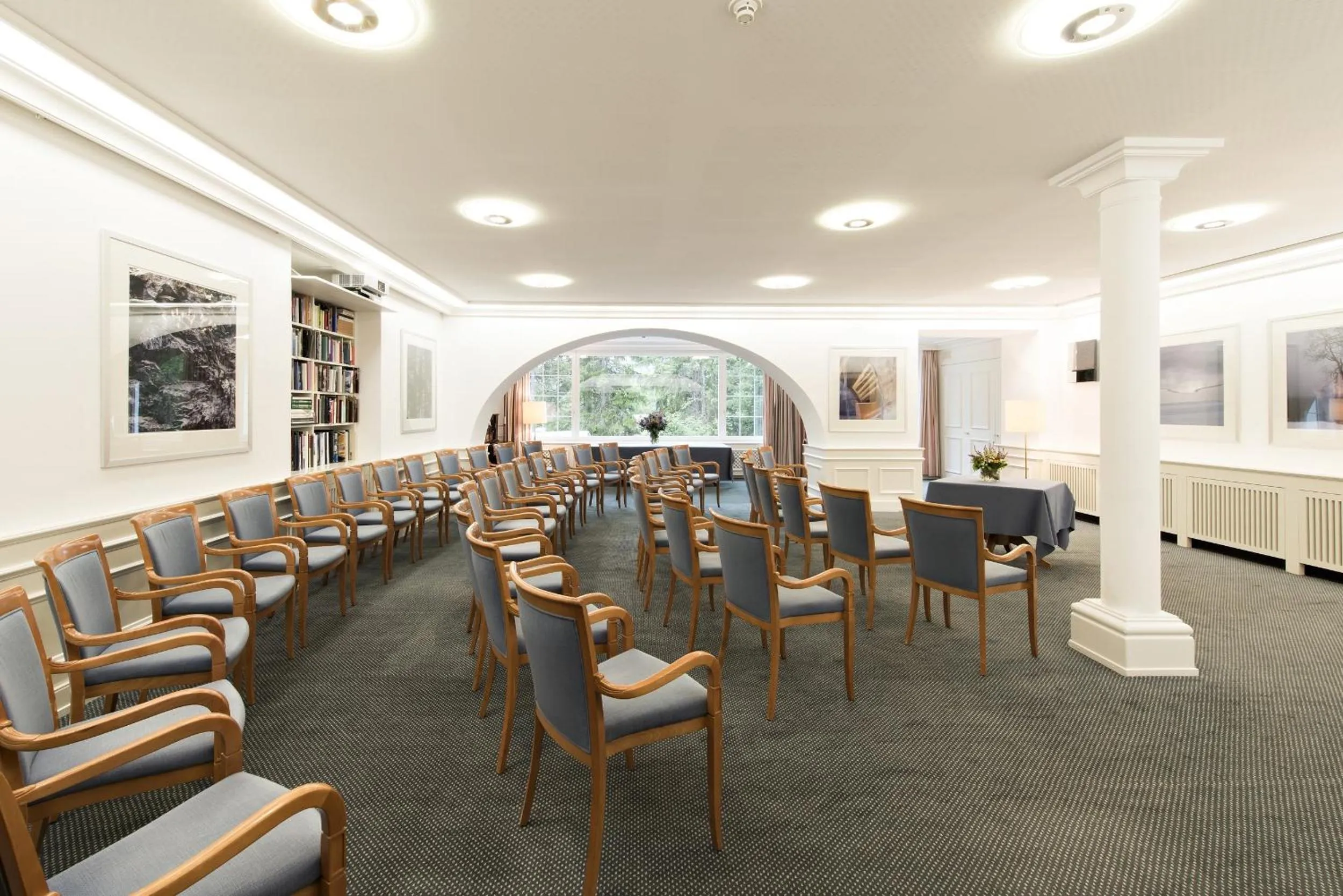 Meeting/conference room in Hotel Waldhaus Sils