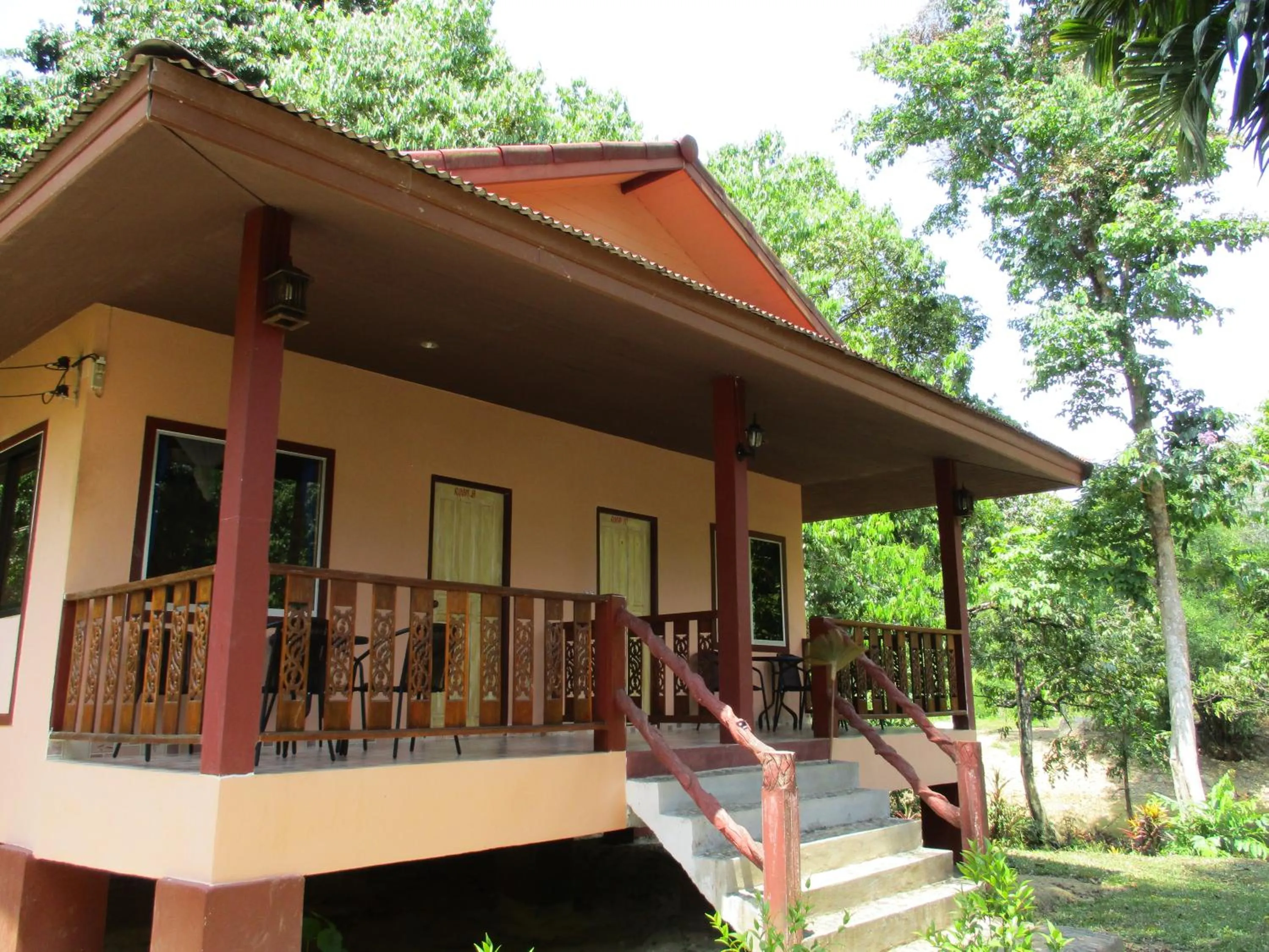 Property building in Khaosok Island Resort